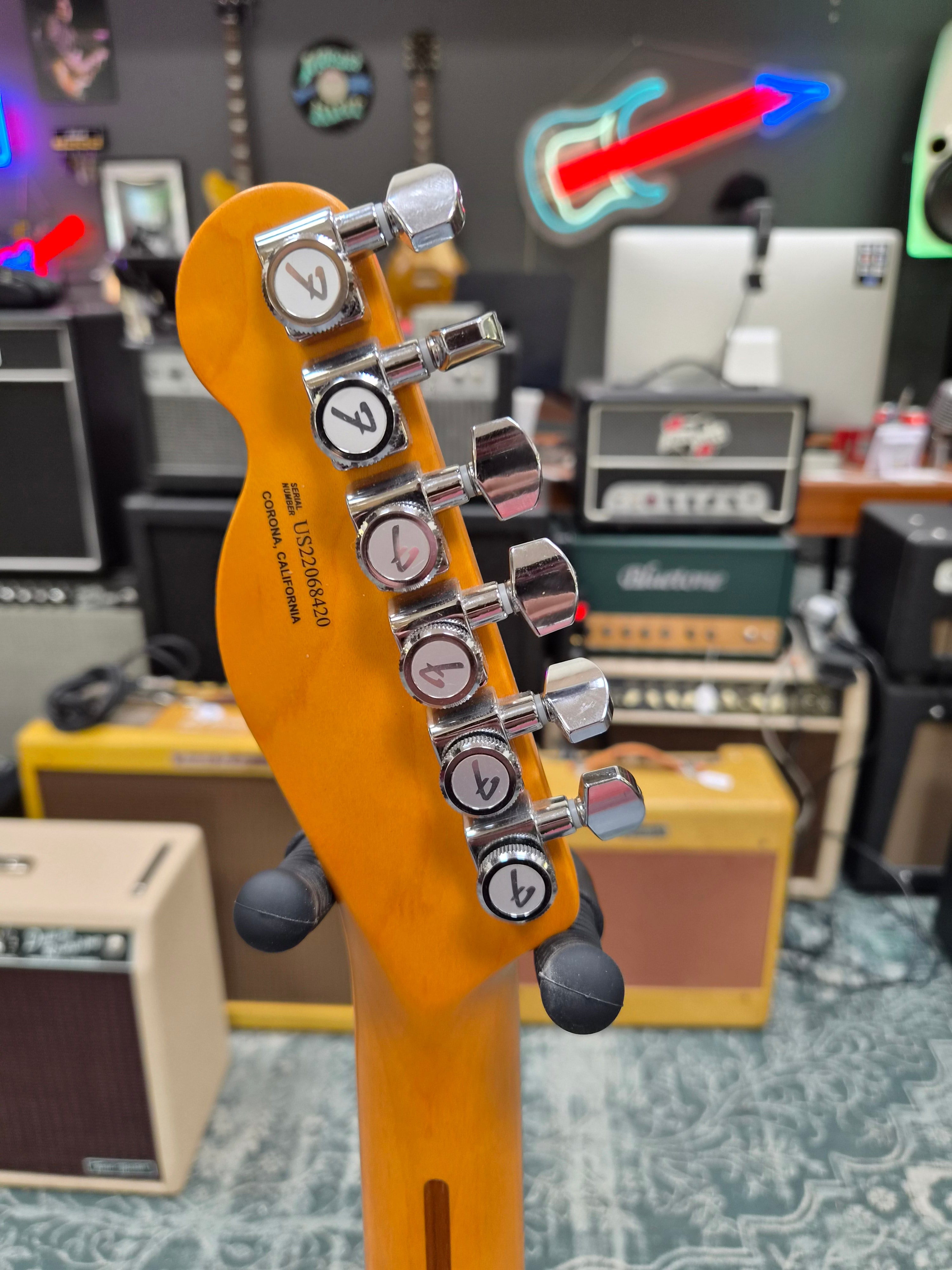 Fender American Ultra Telecaster 2022 Texas Tea