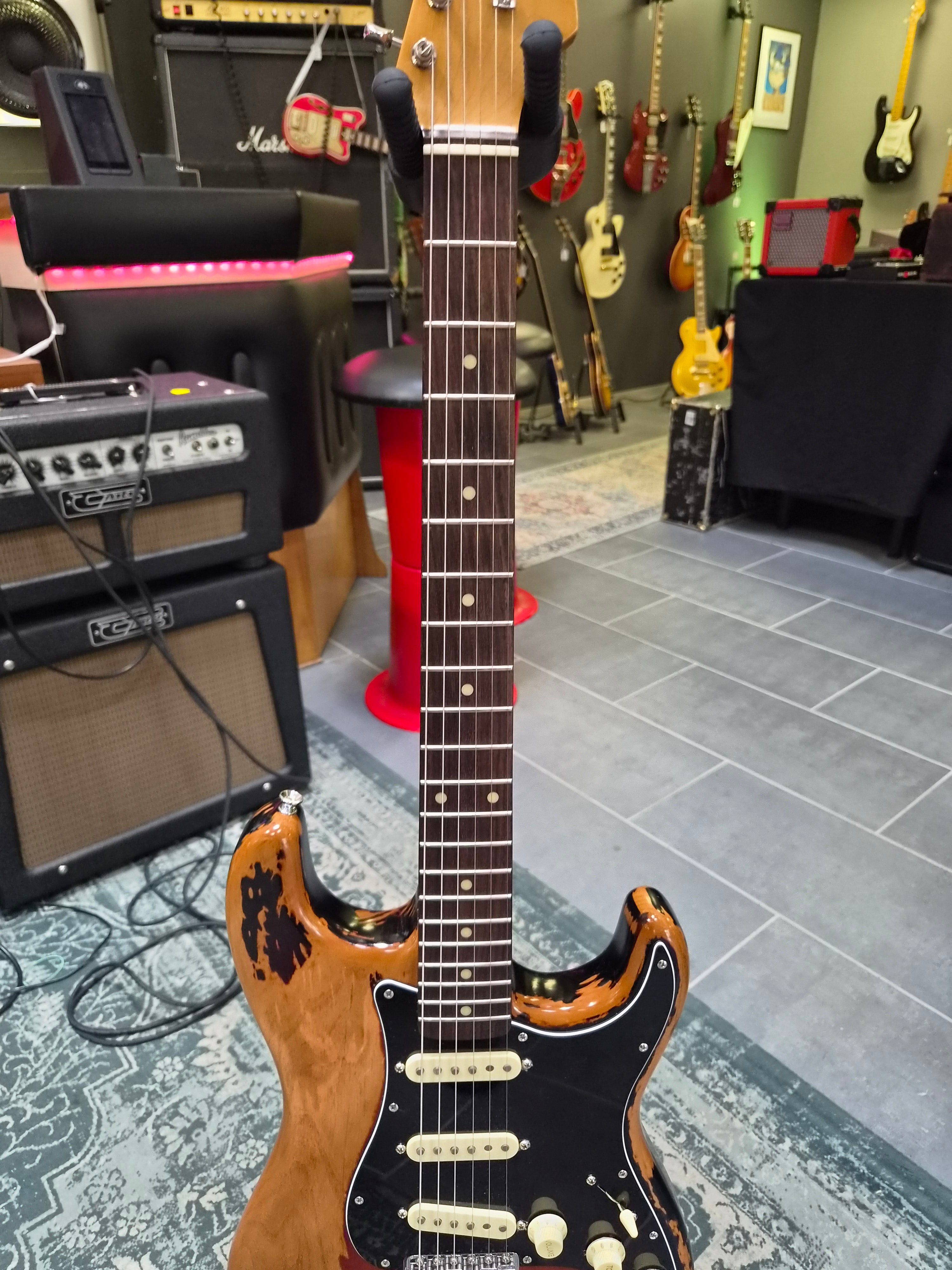 ESP Edwards E-ST Distressed 3 Tone Sunburst