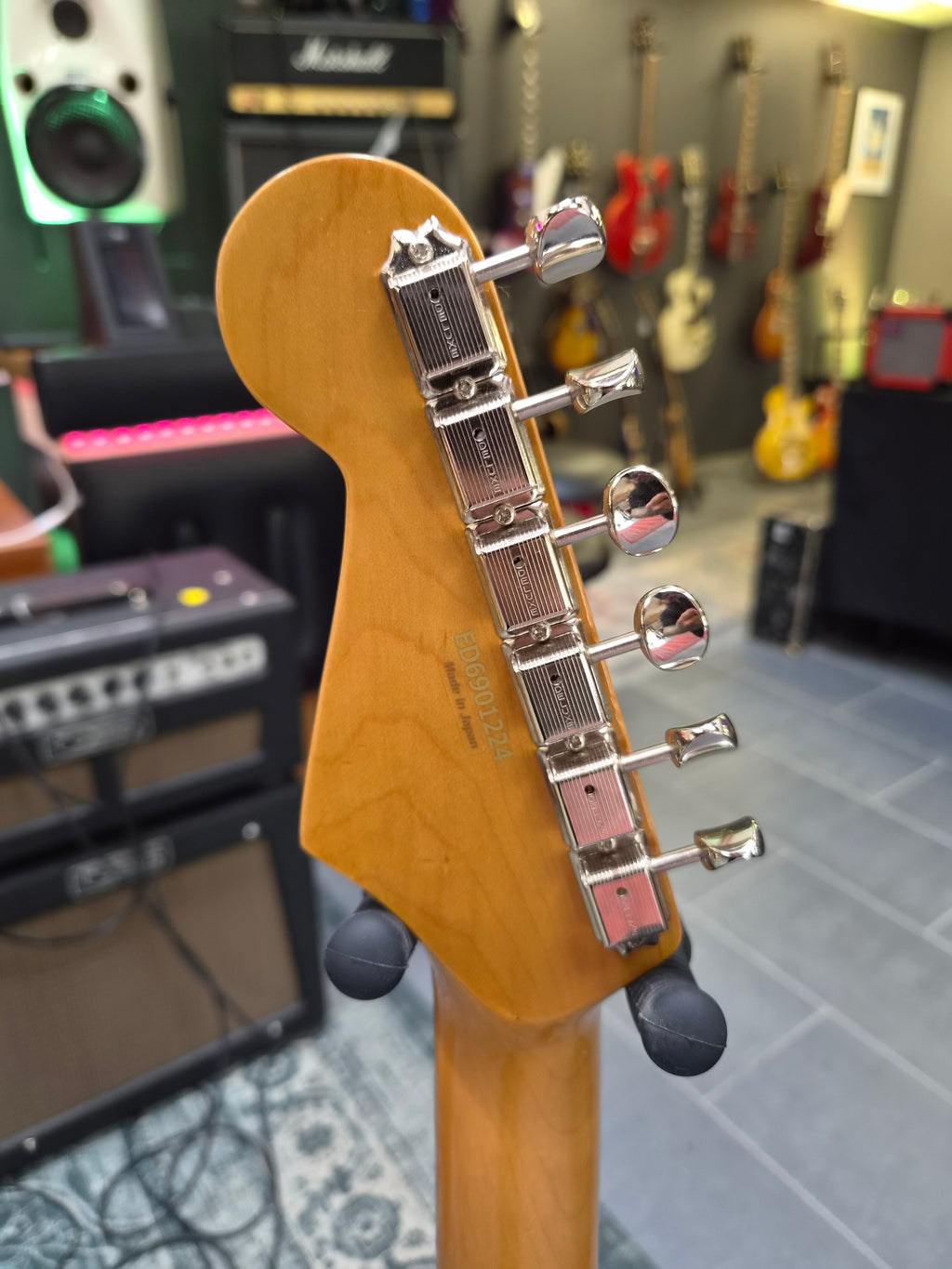 ESP Edwards E-ST Distressed 3 Tone Sunburst
