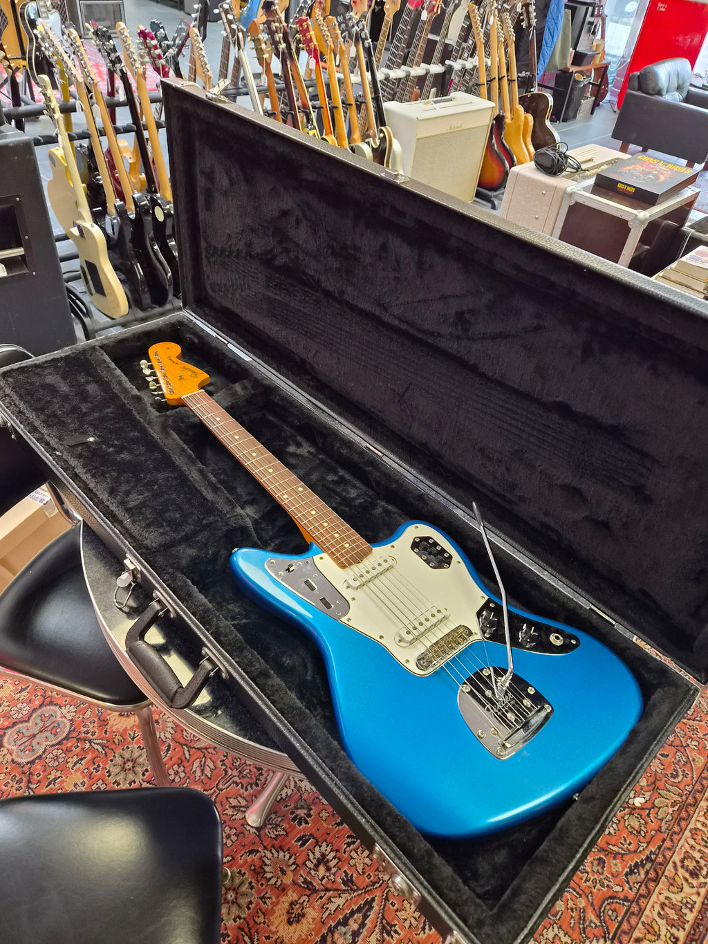 Fender Jaguar Classic 60s Lacquer Lake Placid Blue