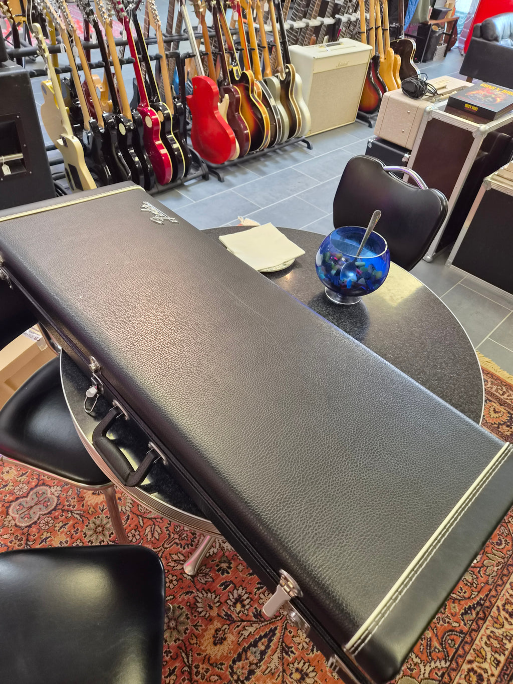 Fender Jaguar Classic 60s Lacquer Lake Placid Blue