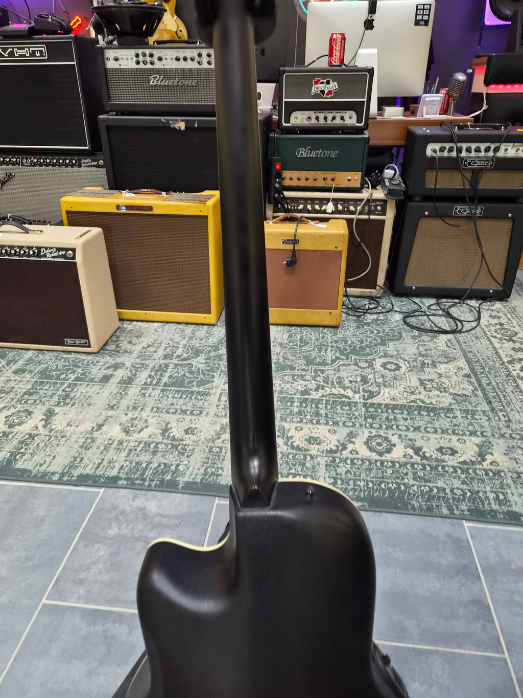 Applause by Ovation AE140 Acoustic-Electric Bass