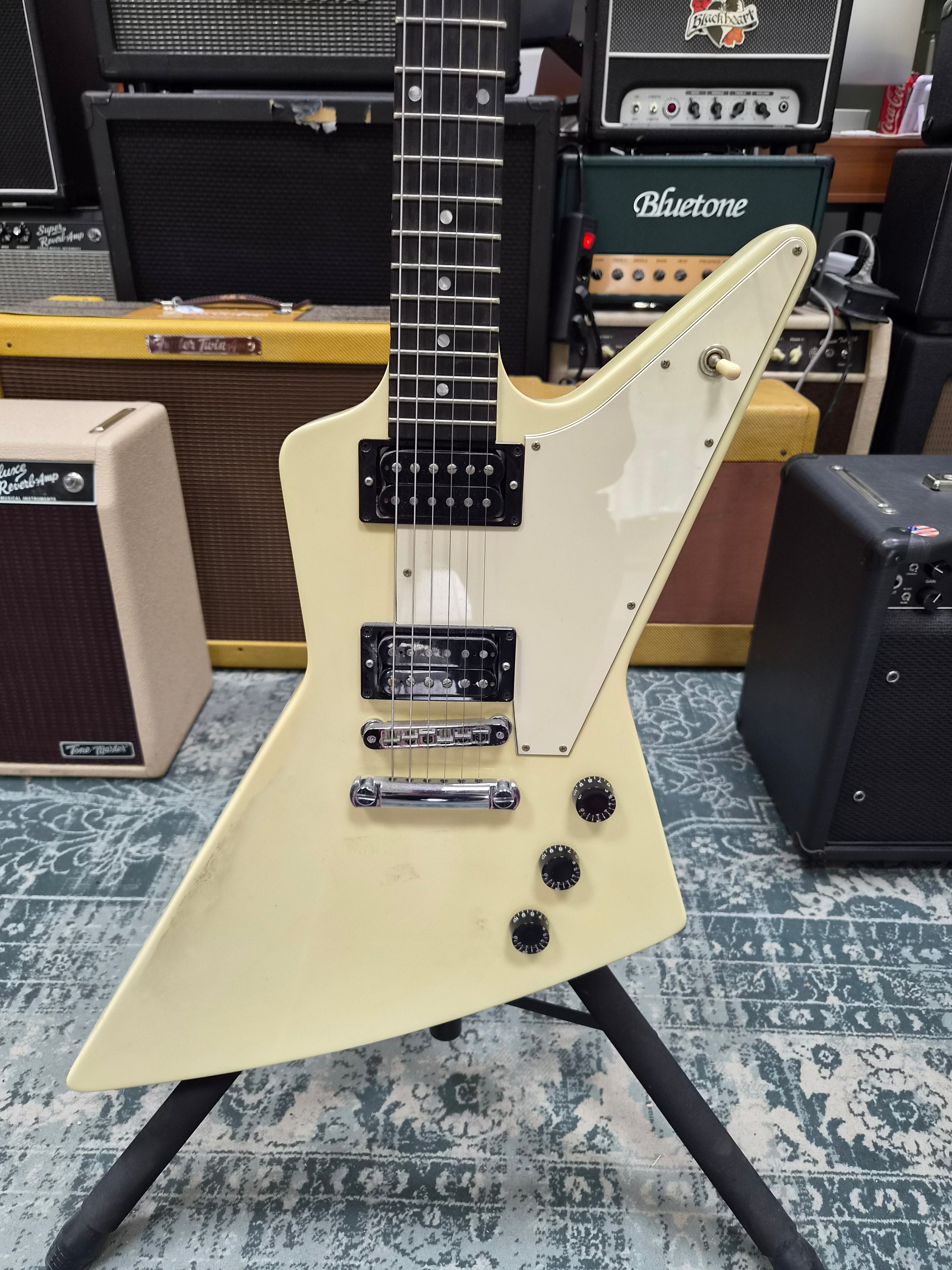 Gibson Explorer ’76 Reissue Classic White 2005