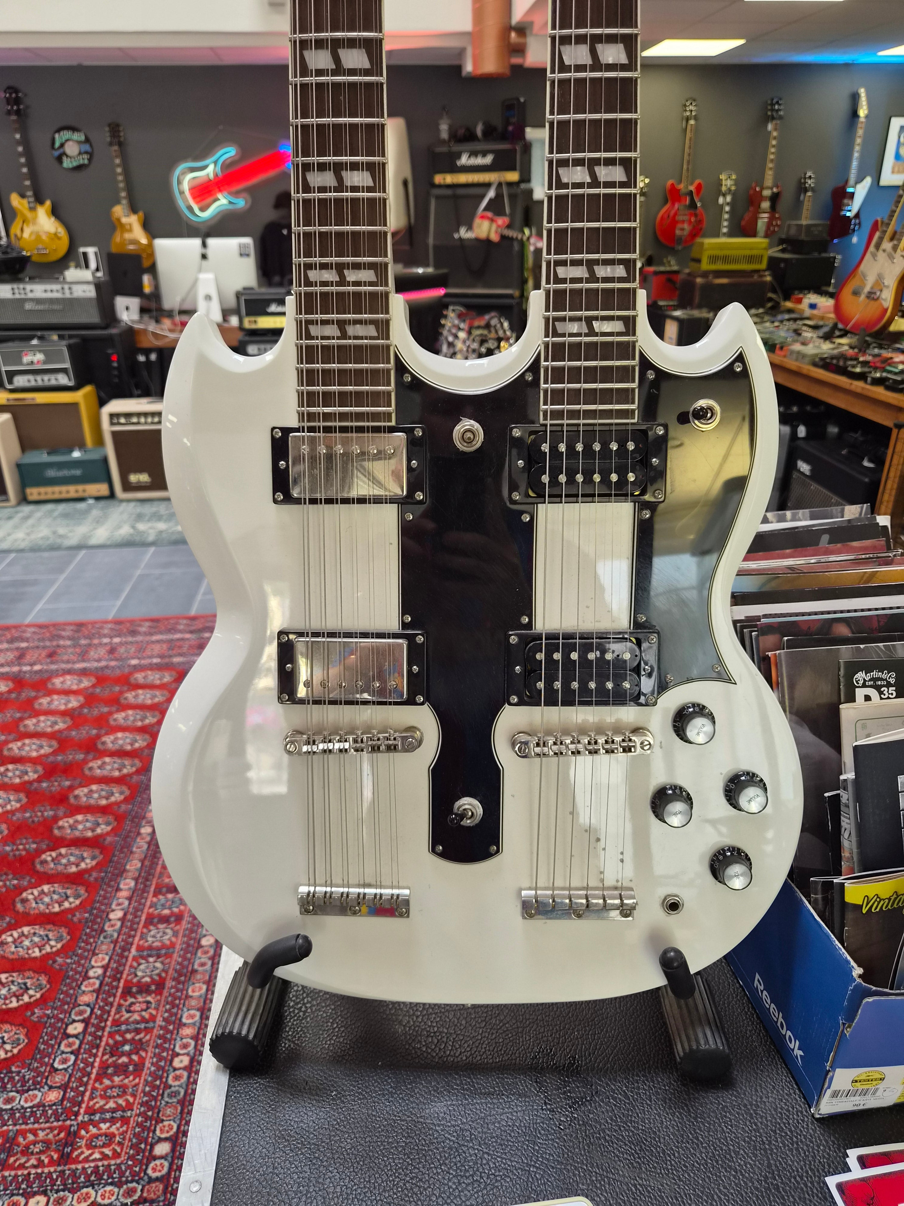 Epiphone G-1275 Custom Doubleneck in Alpine White
