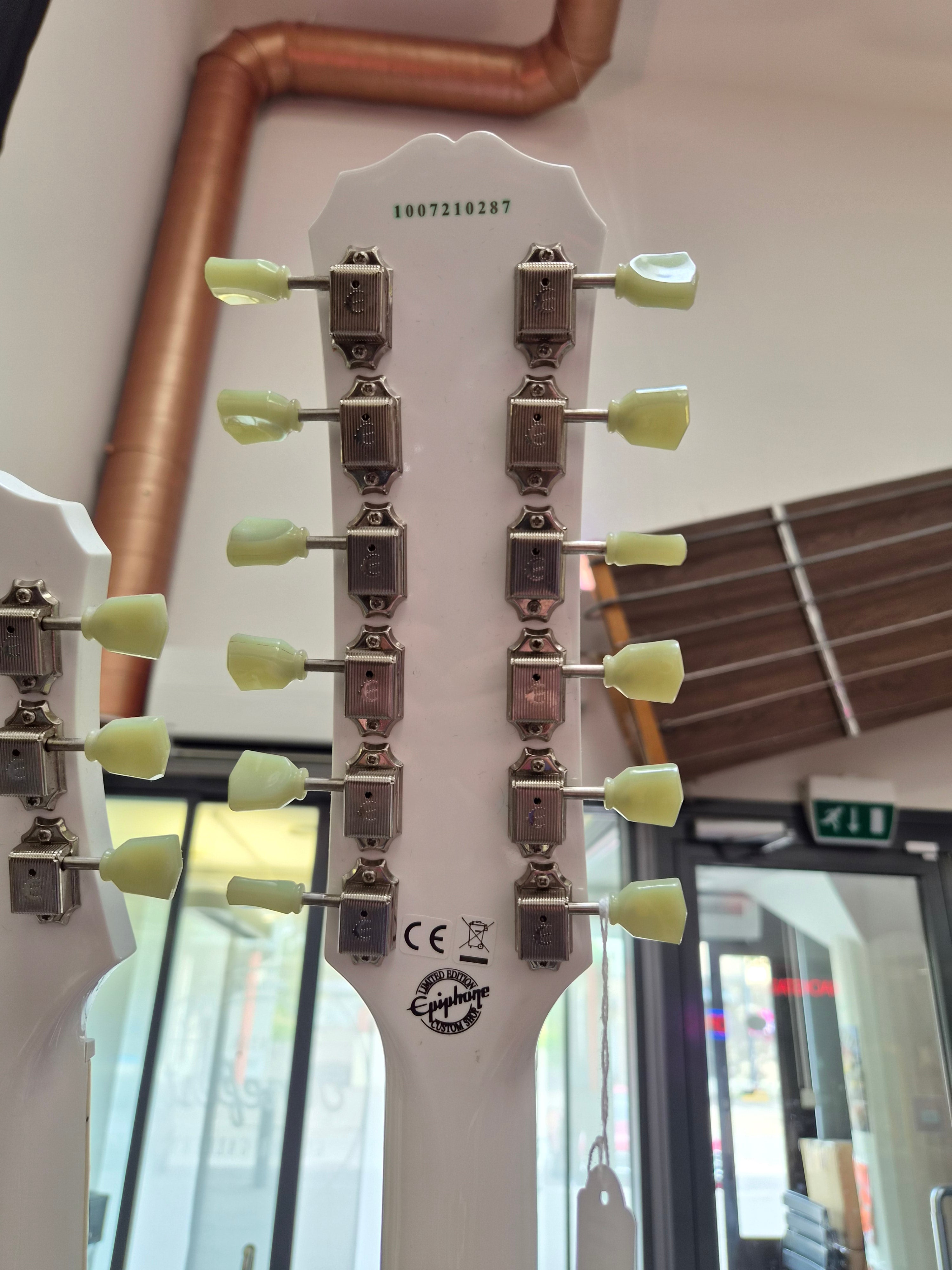 Epiphone G-1275 Custom Doubleneck in Alpine White