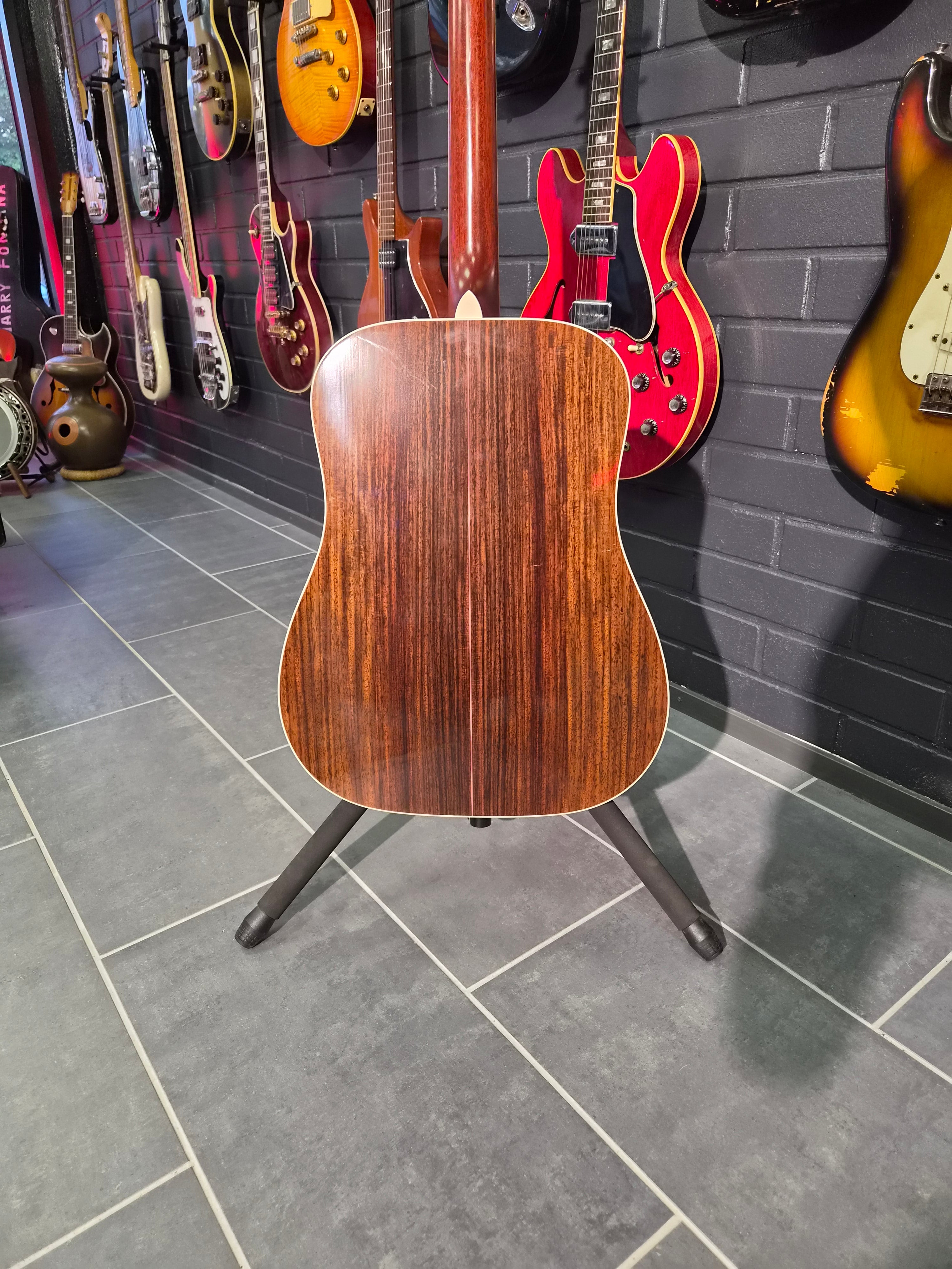 Taylor 810 "Ken Hensley"