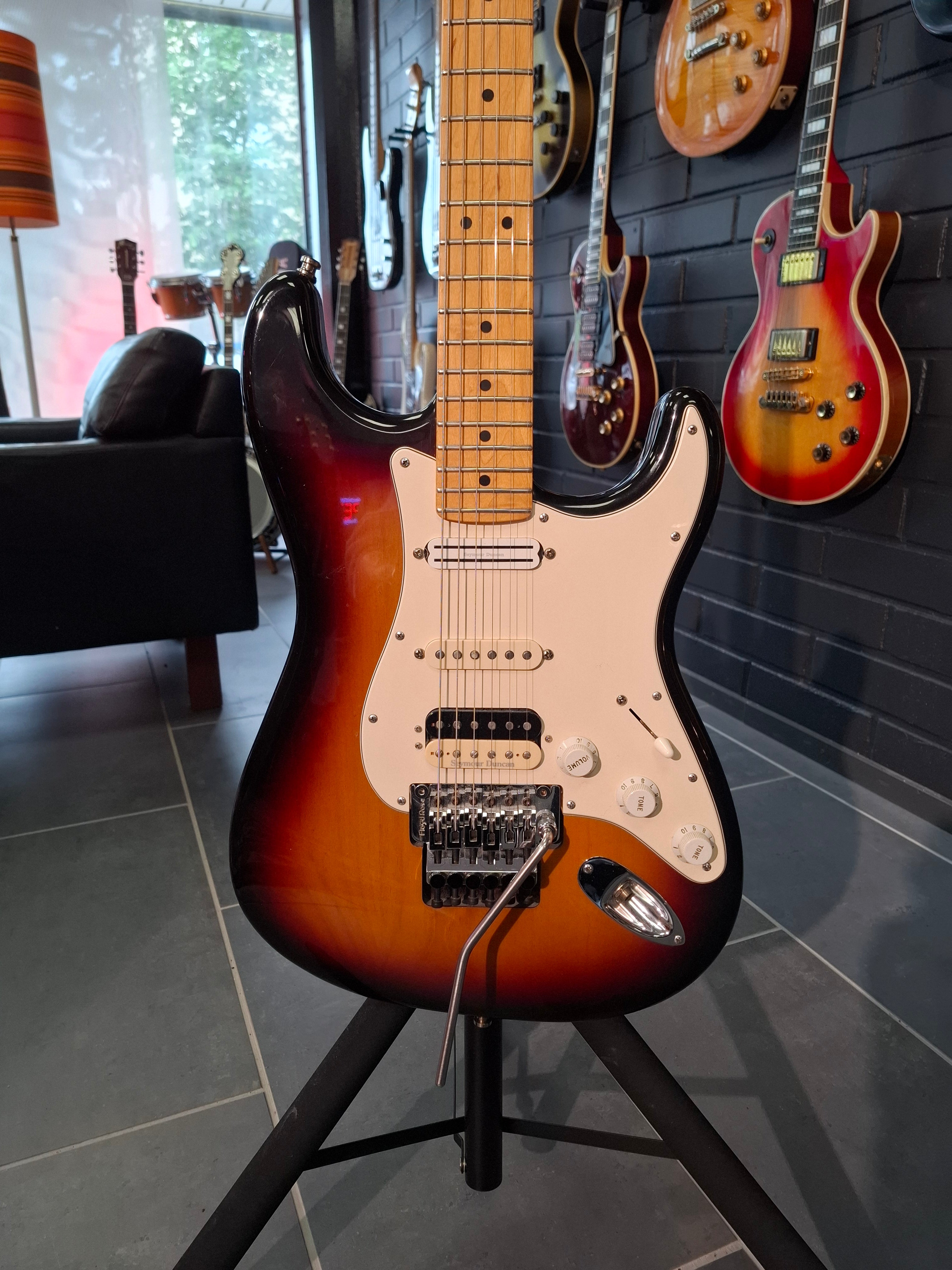 Fender American Floyd Rose Classic Stratocaster Special HSS 2003
