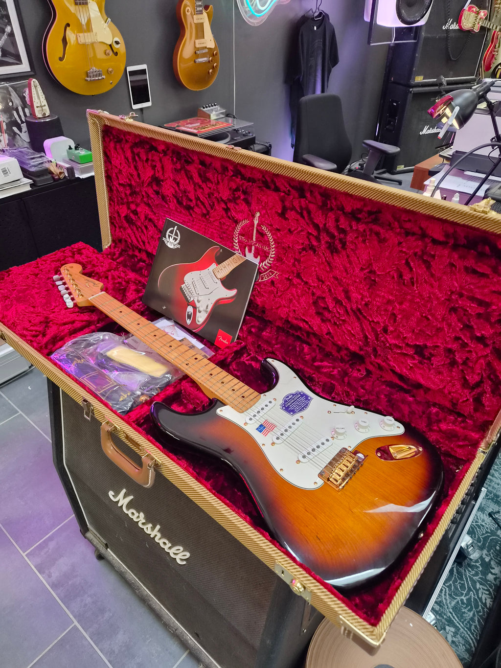 Fender 60th Anniversary Commemorative Stratocaster 2014