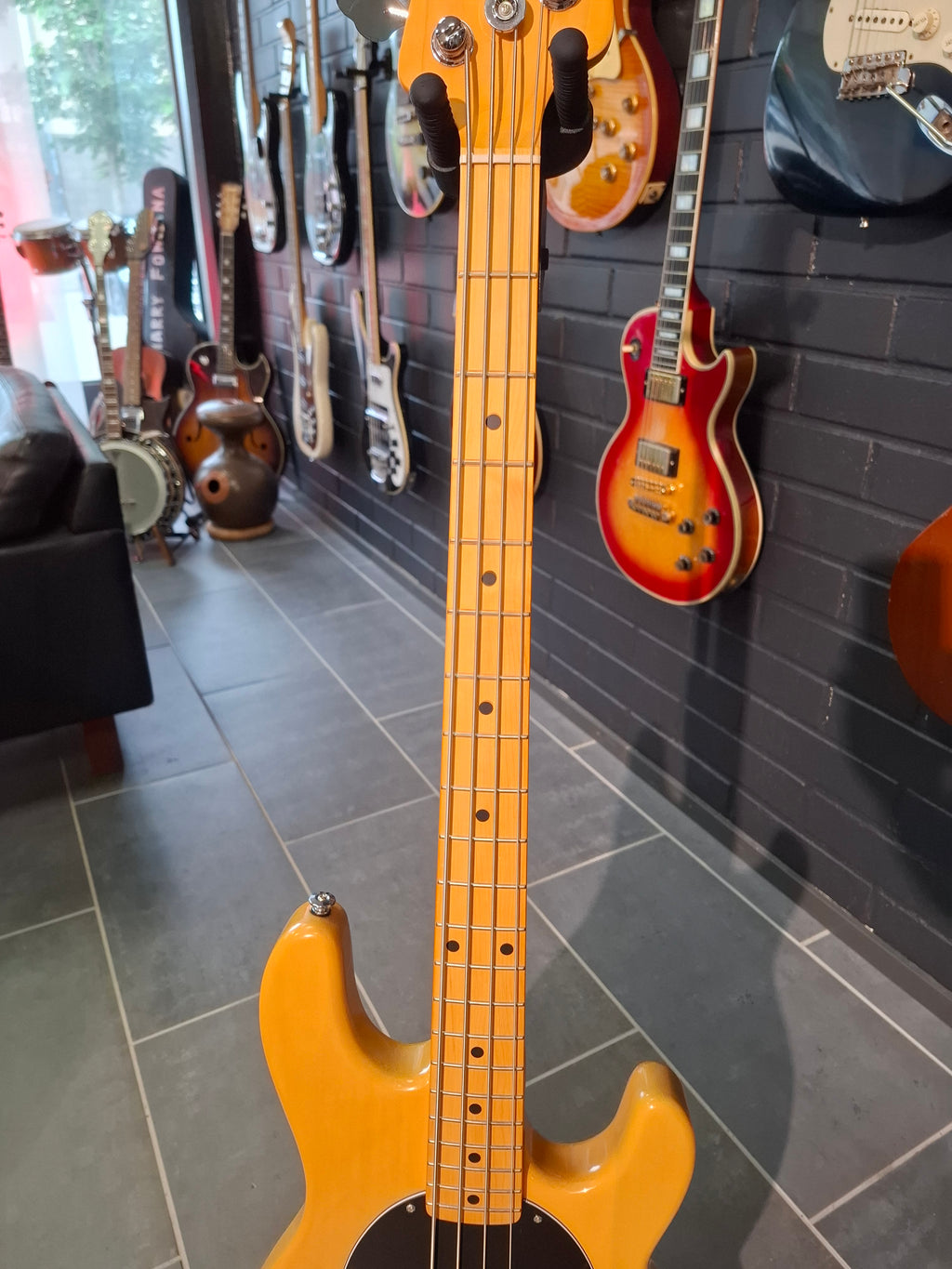 Sterling By Music Man Stingray Classic 24 Butterscotch