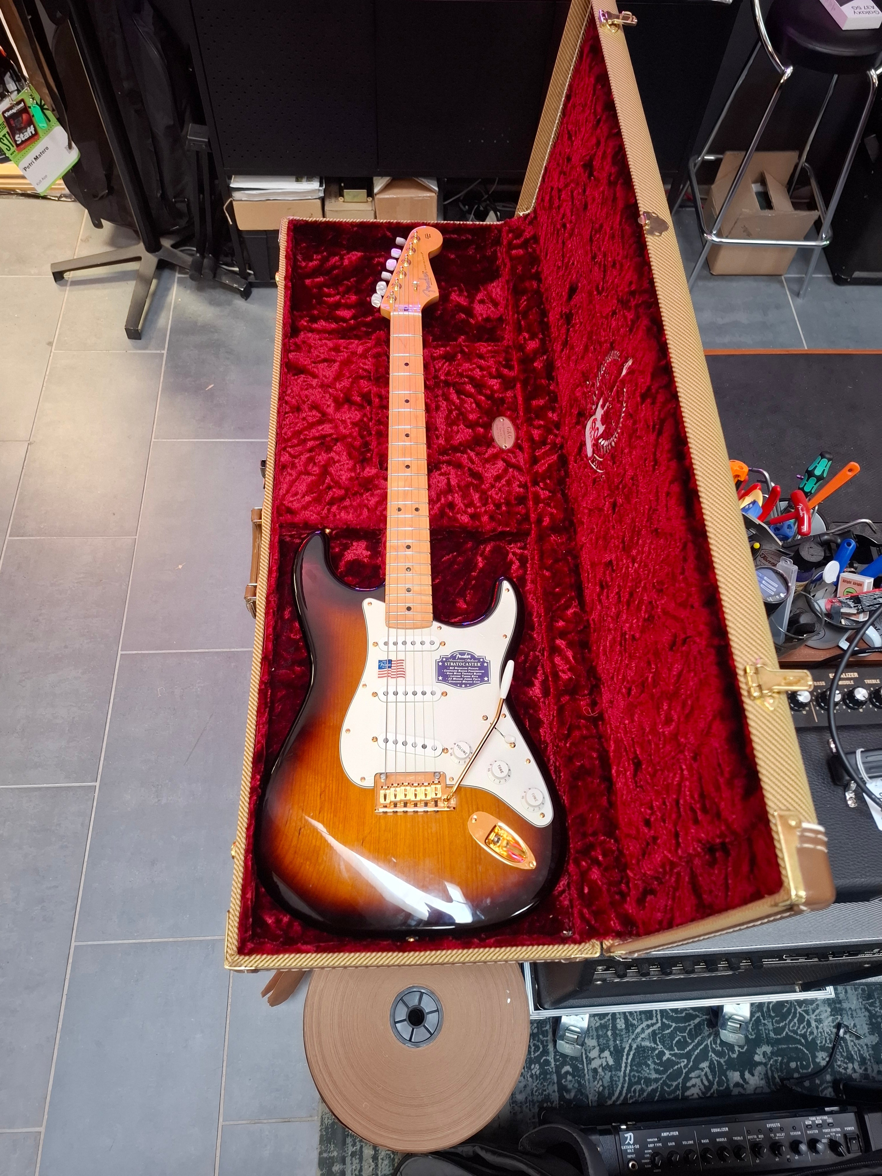 Fender 60th Anniversary Commemorative Stratocaster 2014