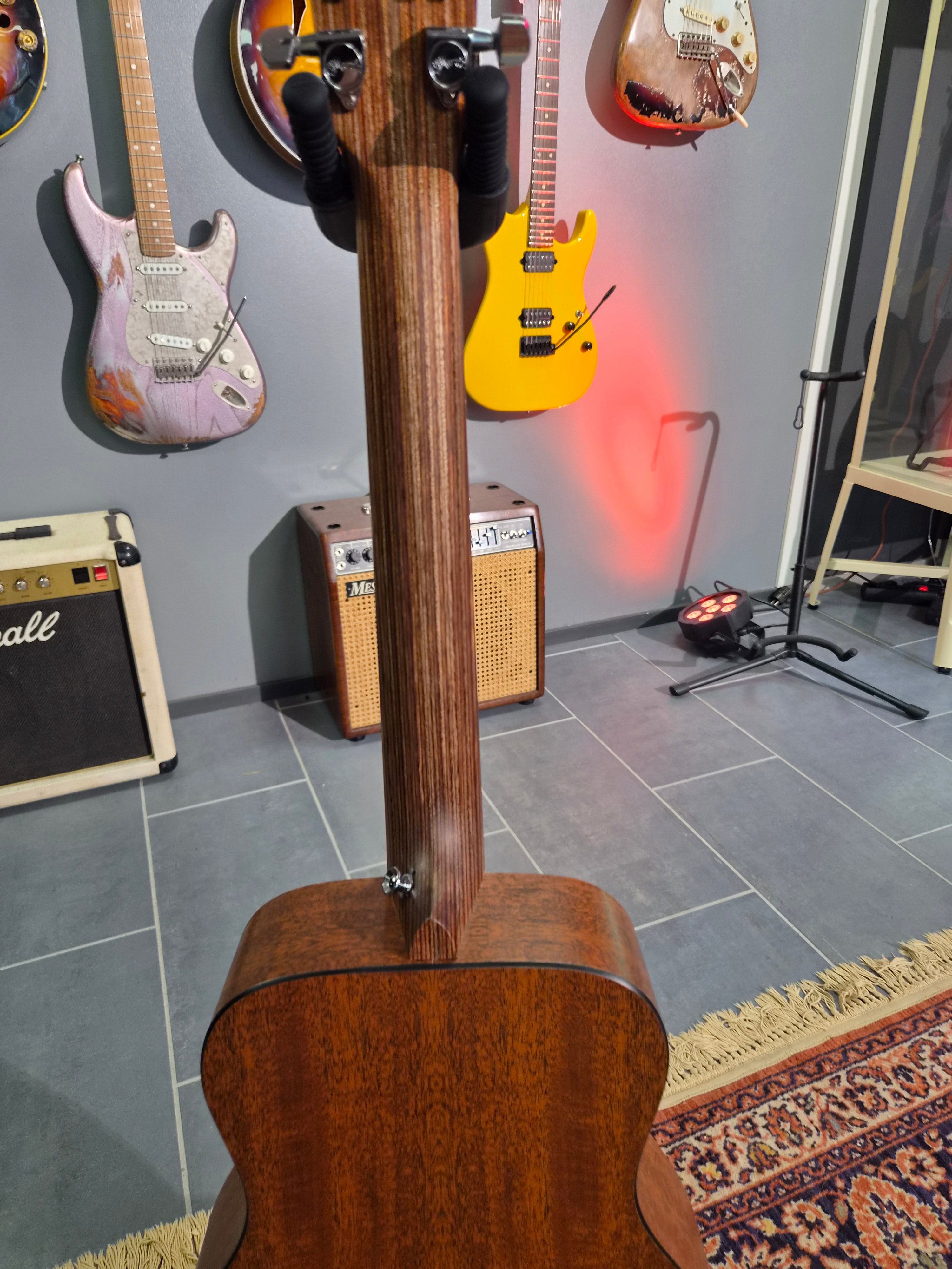 Martin LX1E