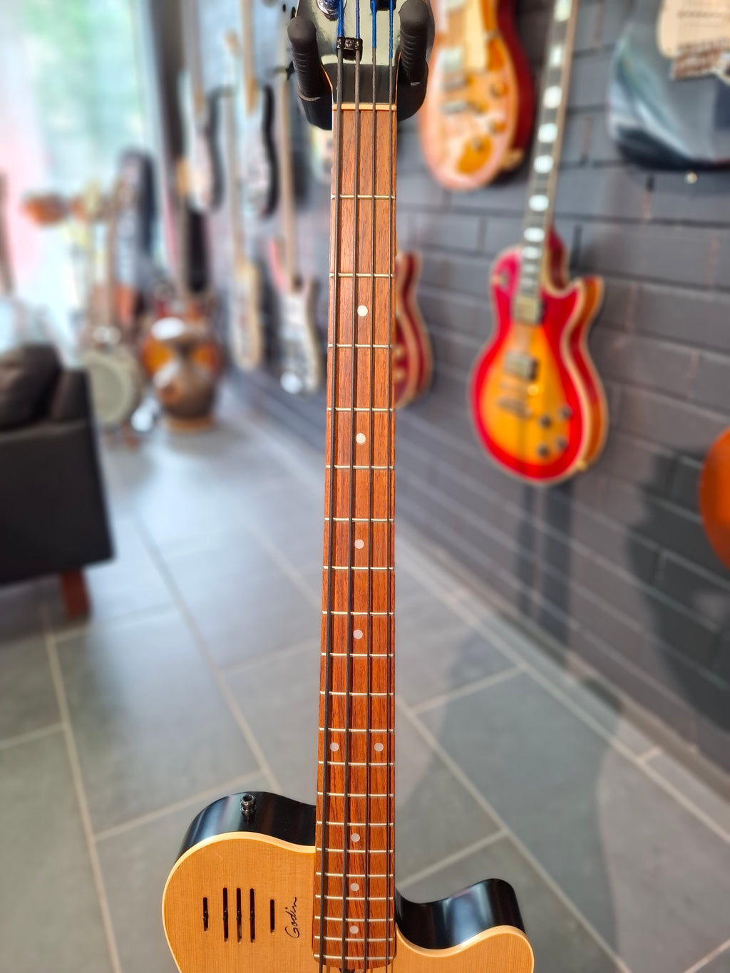 Godin A4 2004