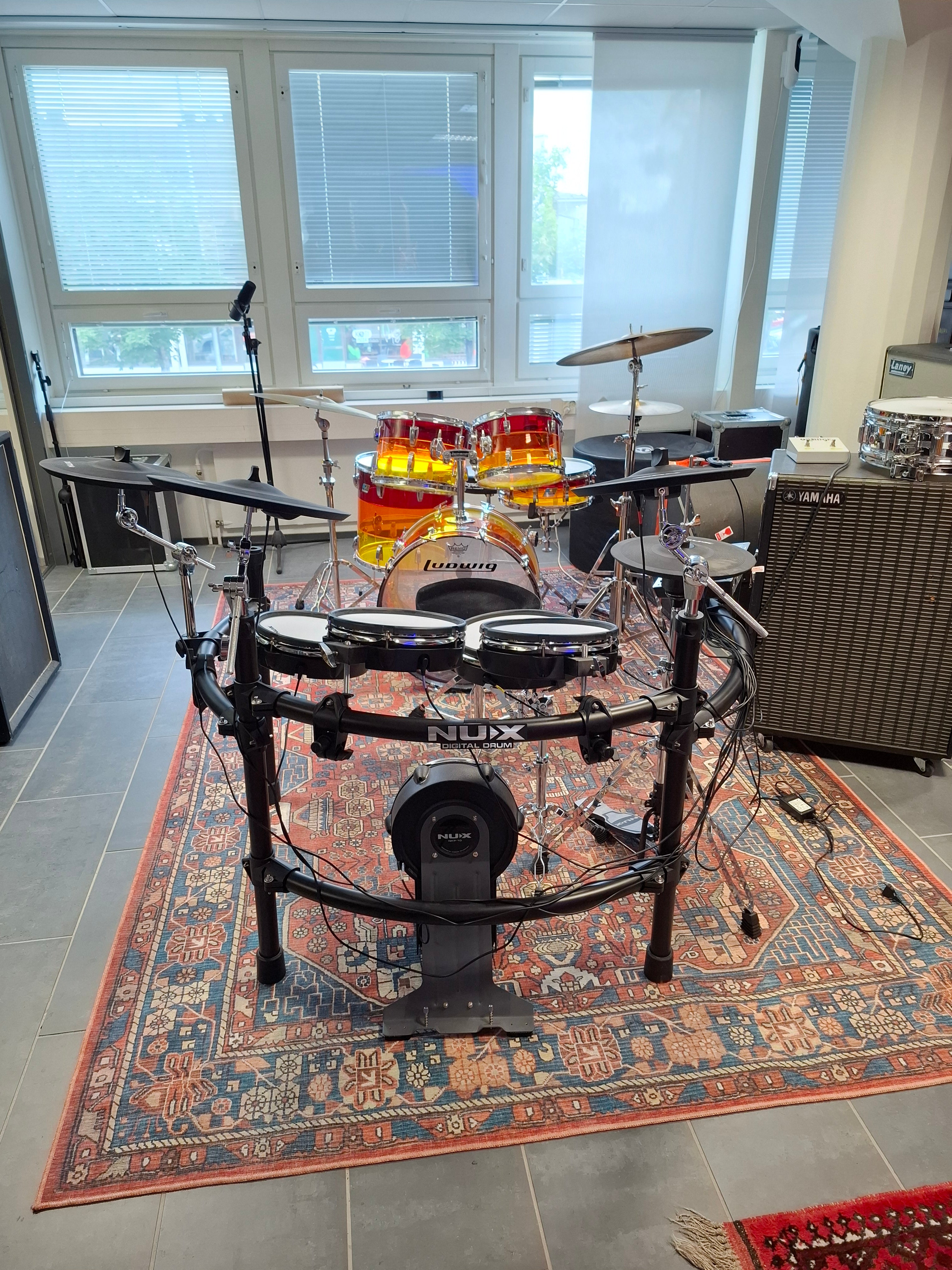 Nux DM-8 Electric Drum Set