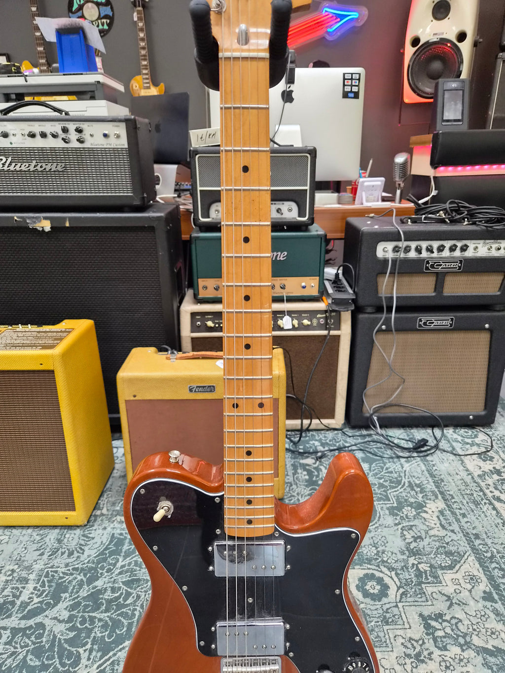 Fender Vintera 70s Telecaster Deluxe Mocha