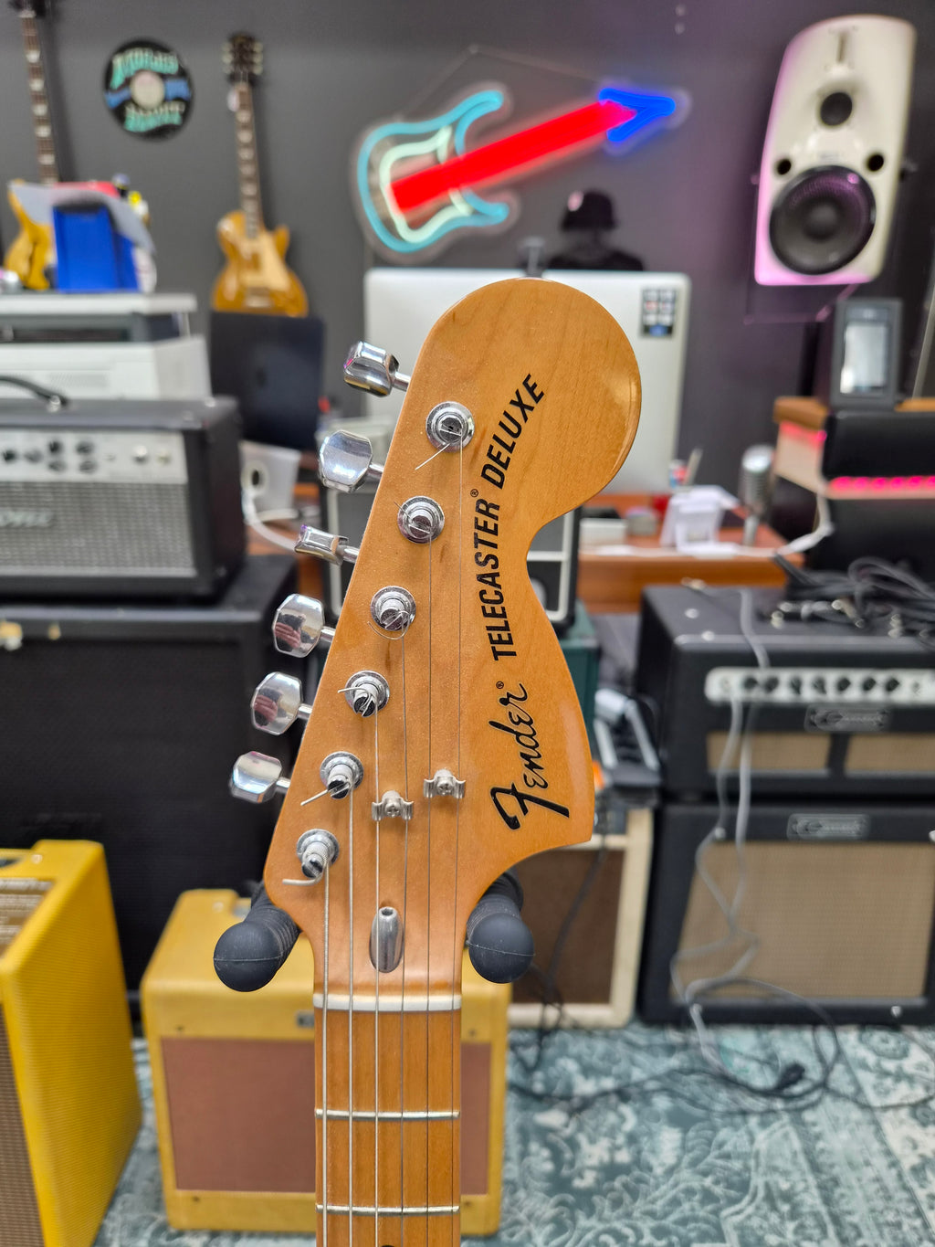 Fender Vintera 70s Telecaster Deluxe Mocha