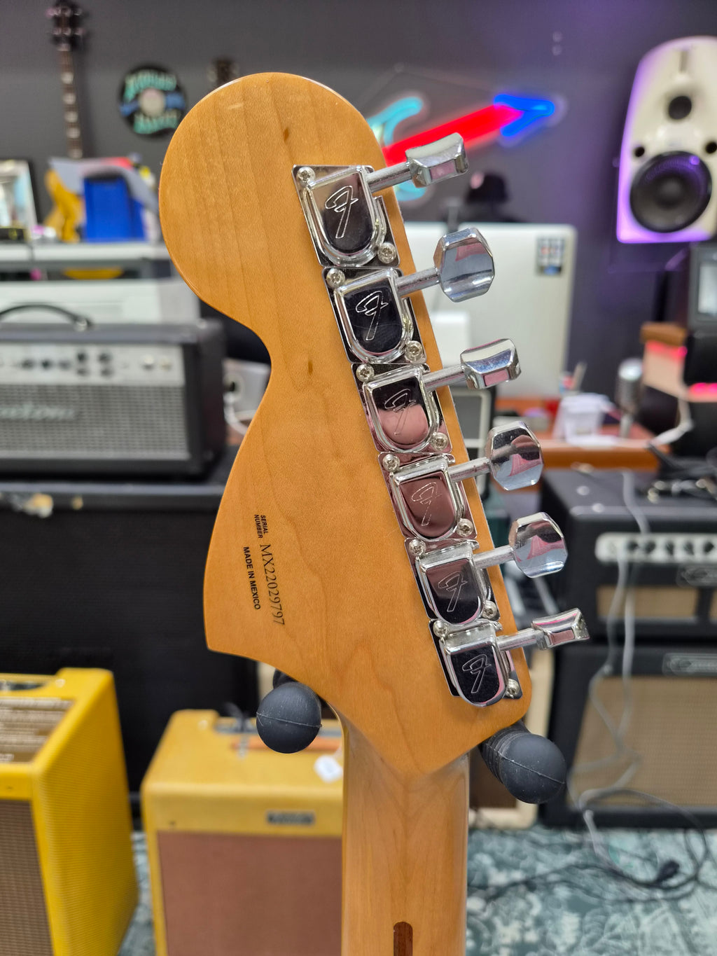 Fender Vintera 70s Telecaster Deluxe Mocha