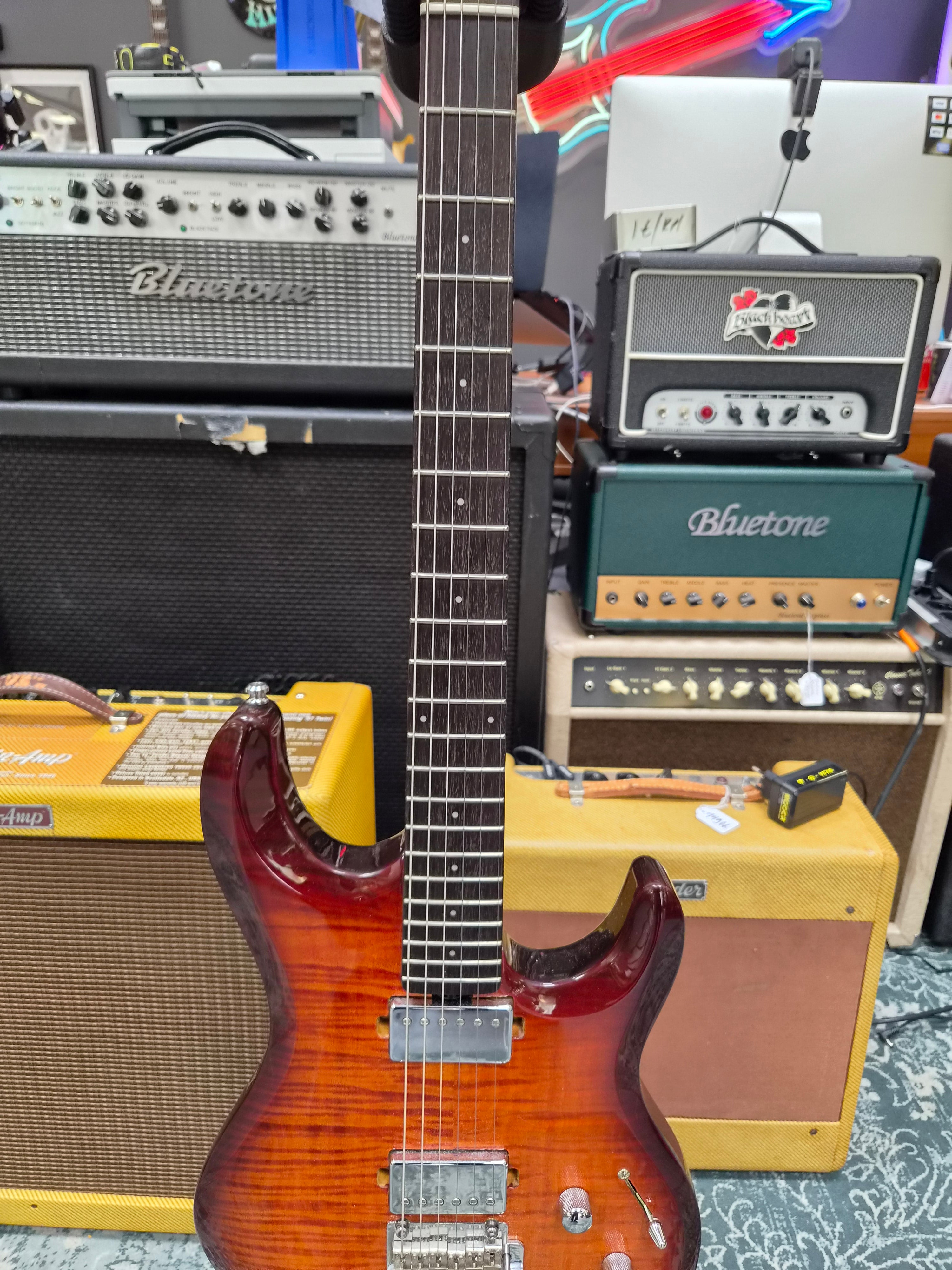 Sterling Luke LK100 Flame Maple Hazel Burst