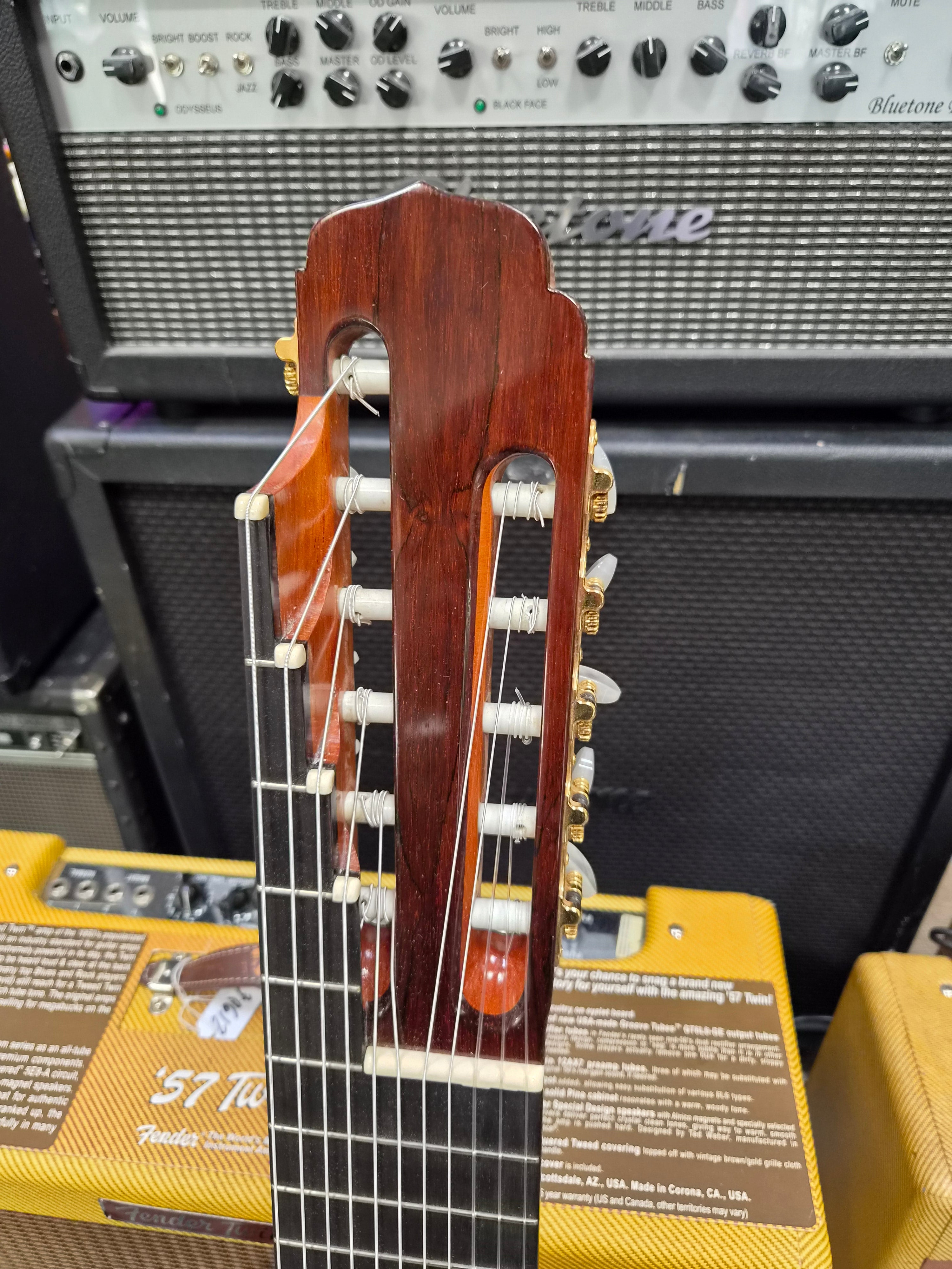 Salo Guitars Alto Guitar 11 String