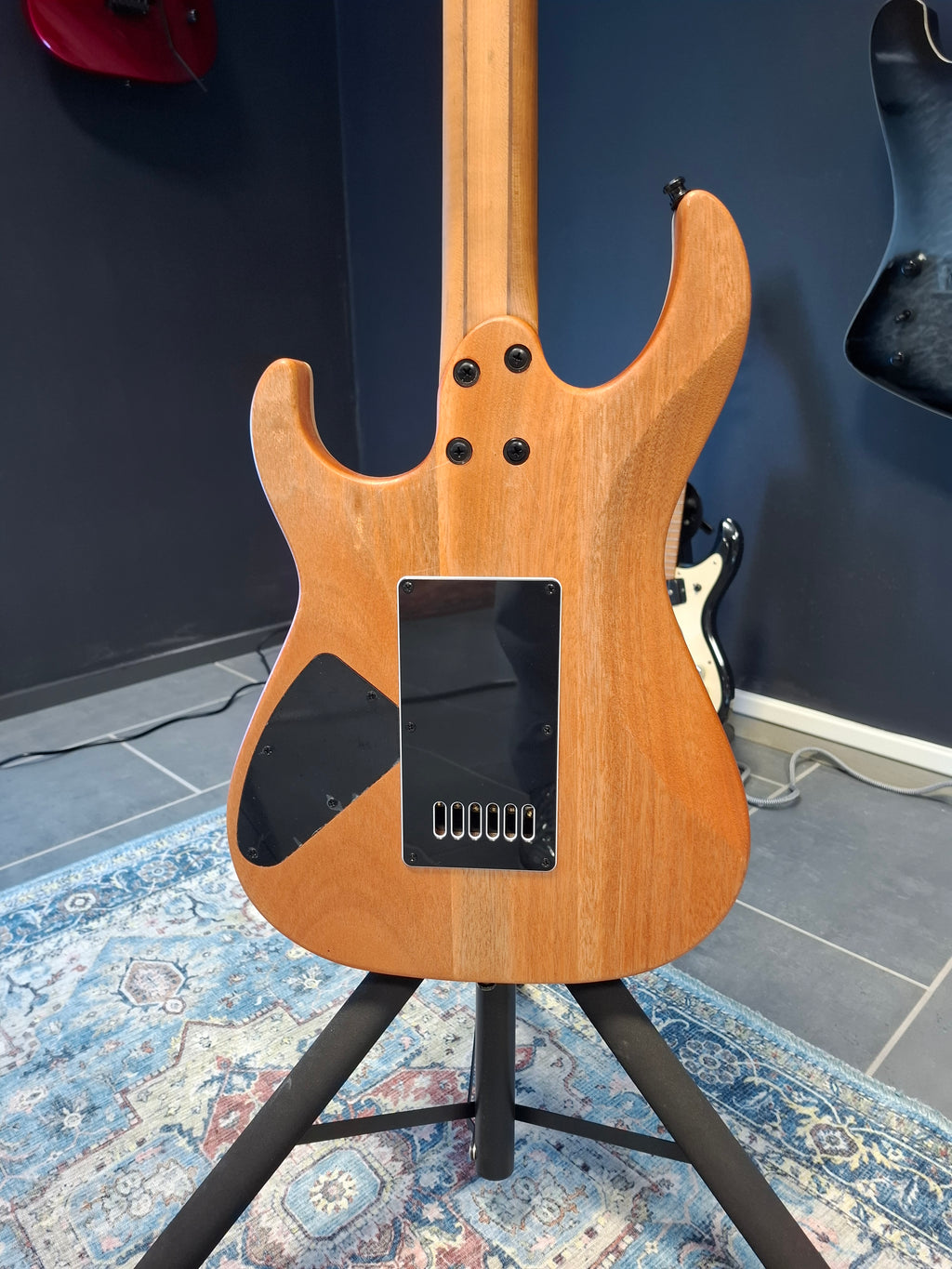 Cort KX700 Evertune Open Pore Black