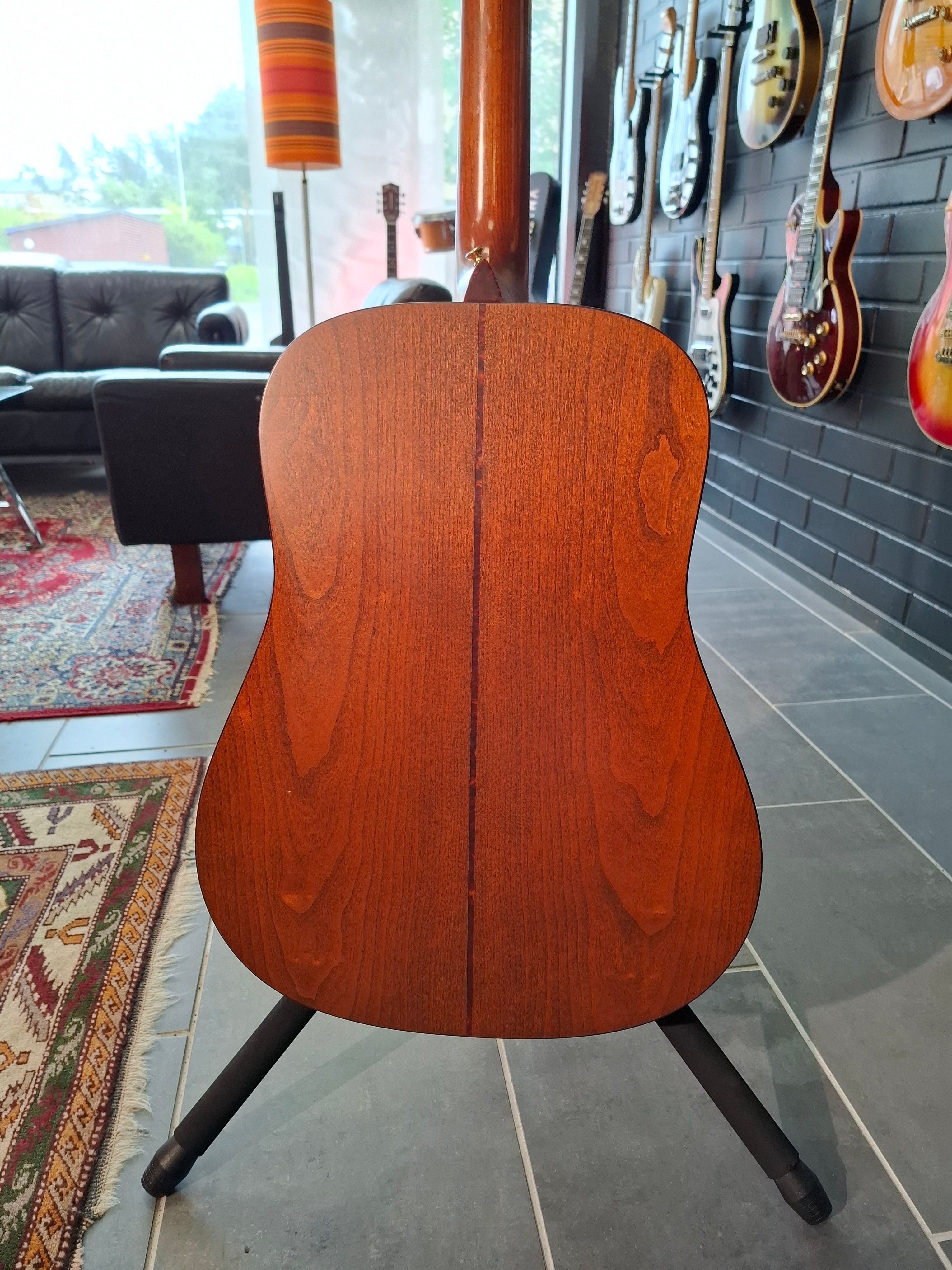 Martin SWDGT Sustainable Wood Series Dreadnought 2006