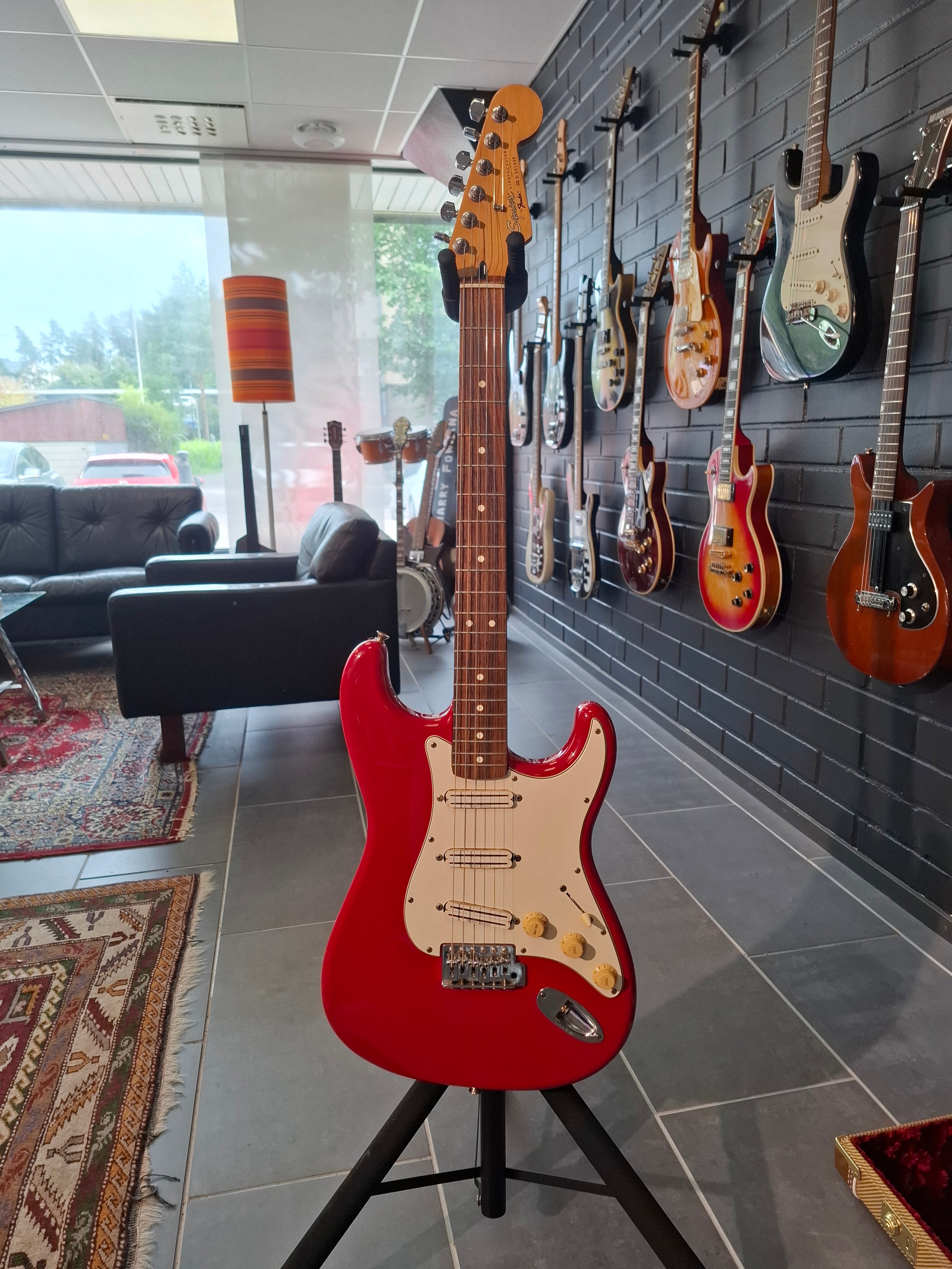 Squier by Fender Stratocaster Made in USA 1990
