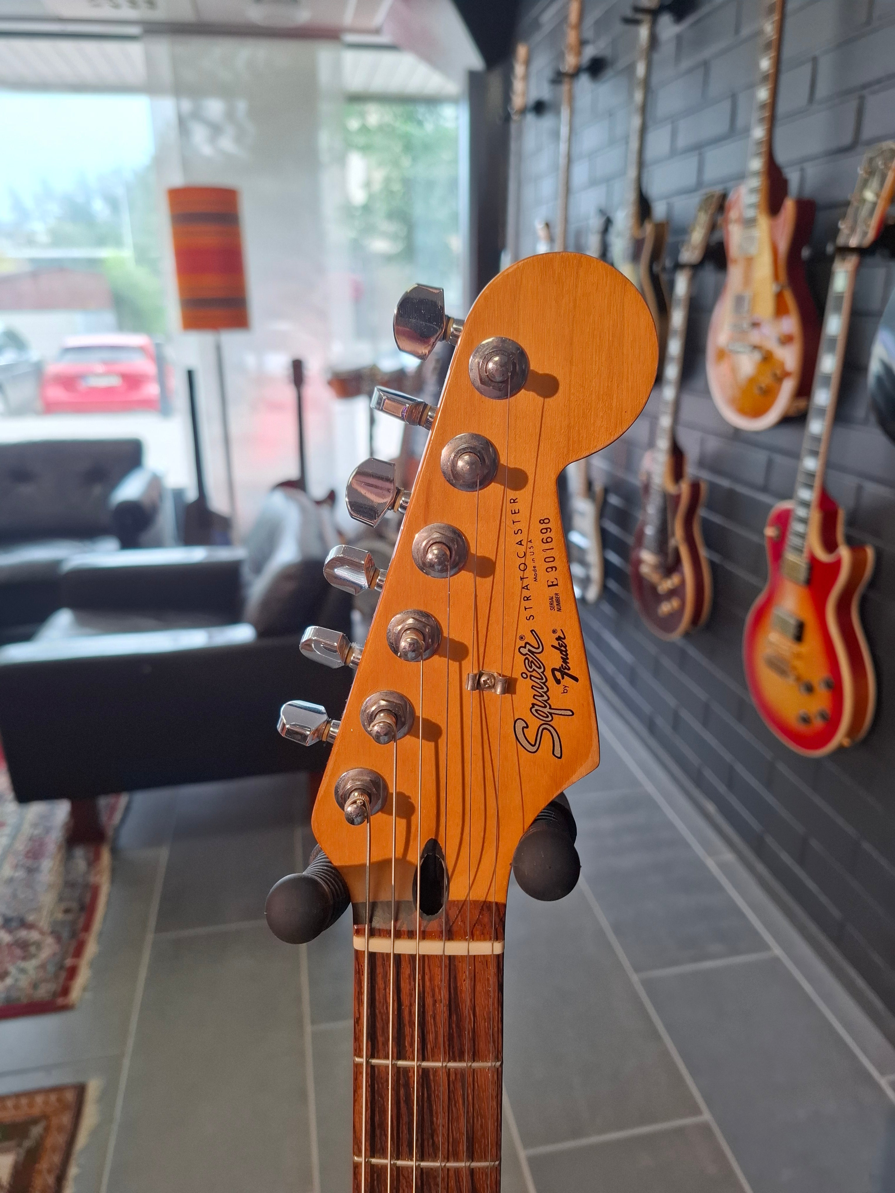 Squier by Fender Stratocaster Made in USA 1990