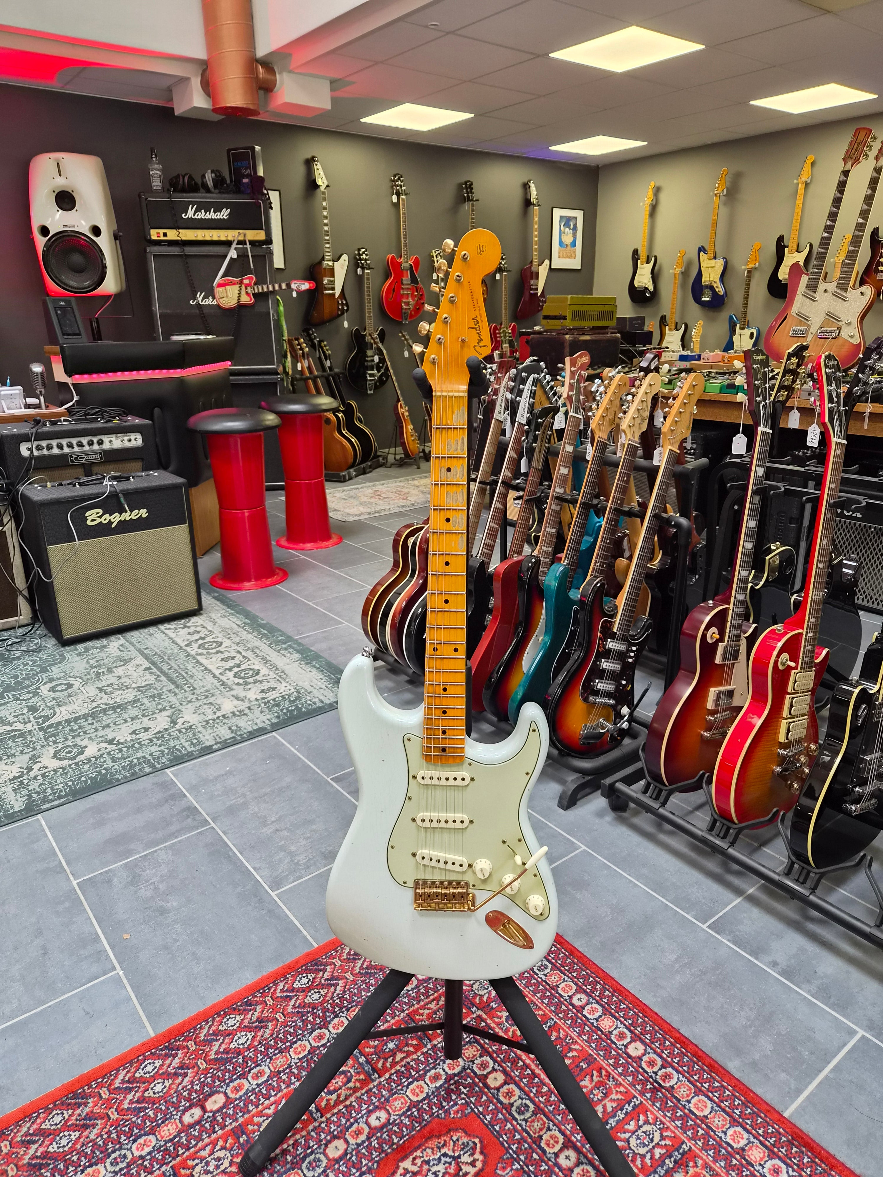 Fender Custom Shop ´62 Stratocaster Bone Tone Journeyman Relic Sonic Blue 2021