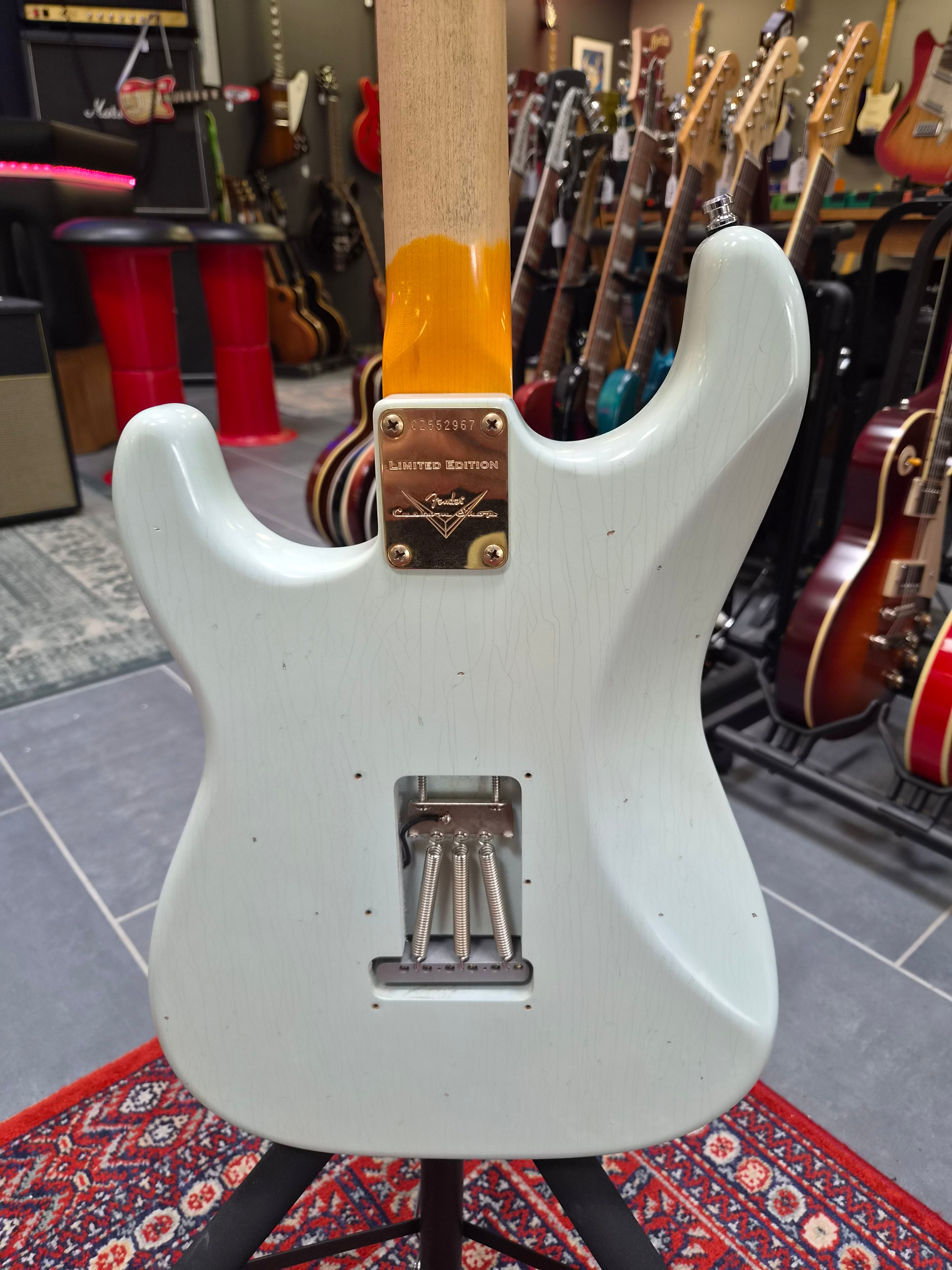 Fender Custom Shop ´62 Stratocaster Bone Tone Journeyman Relic Sonic Blue 2021