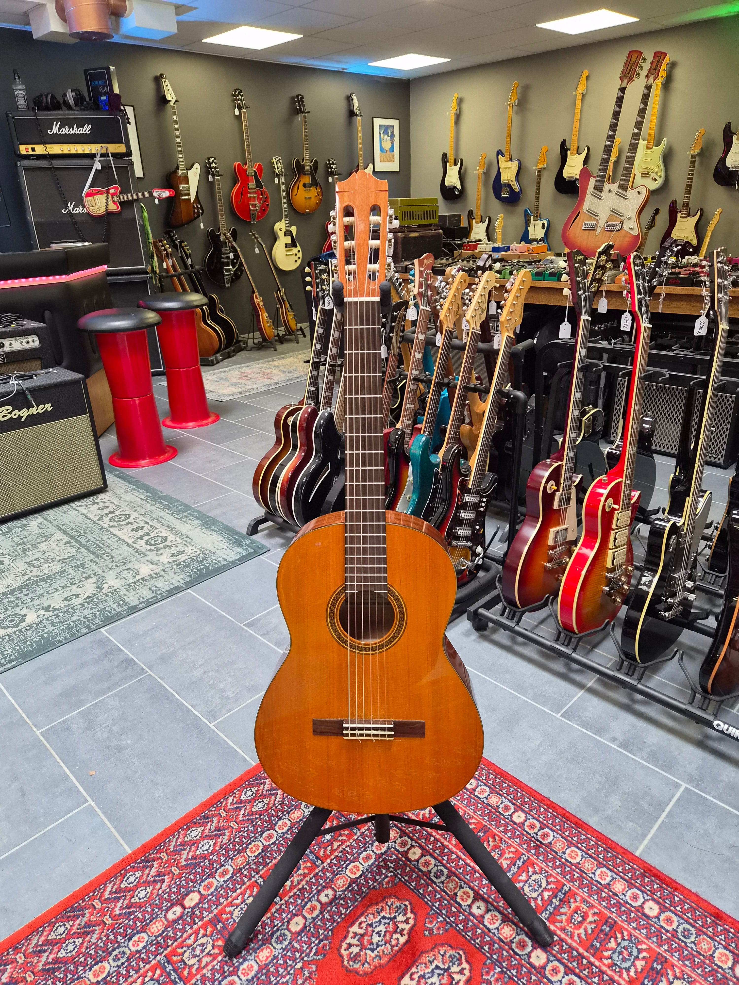 Yamaha CG-111 C