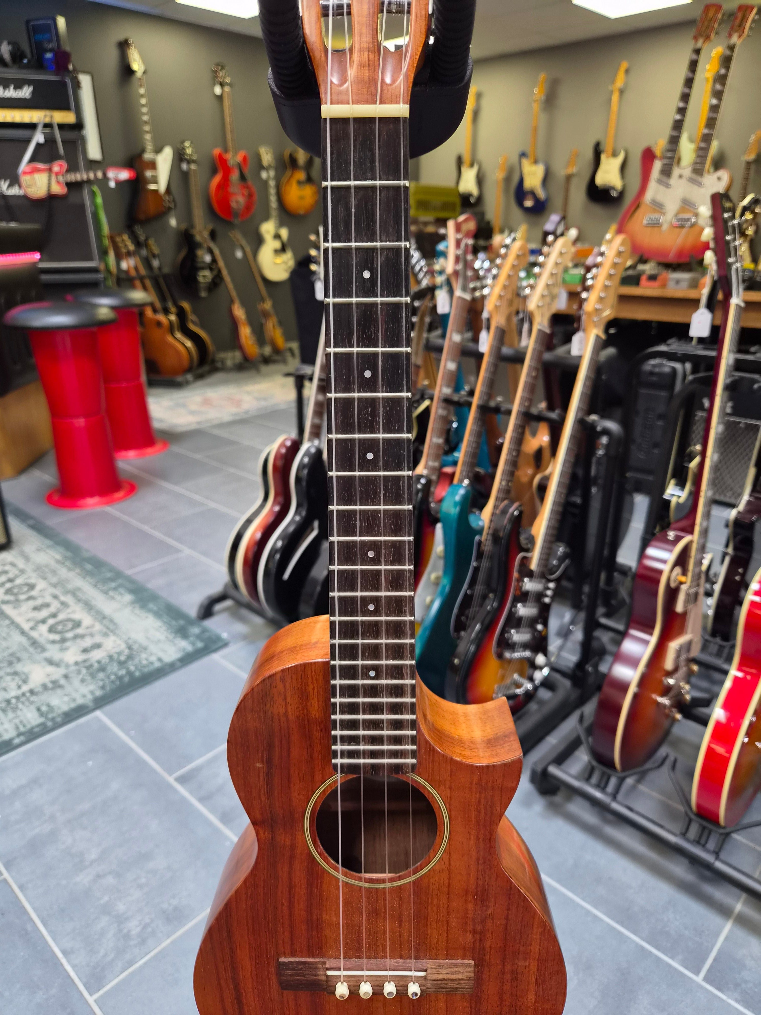 Pete Howlett Tenor Ukulele