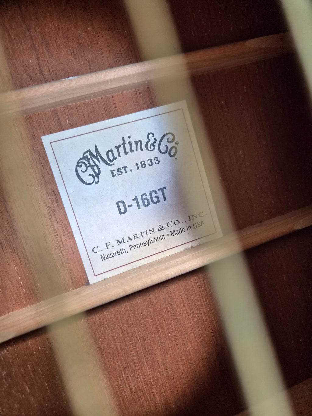 Martin D-16GT