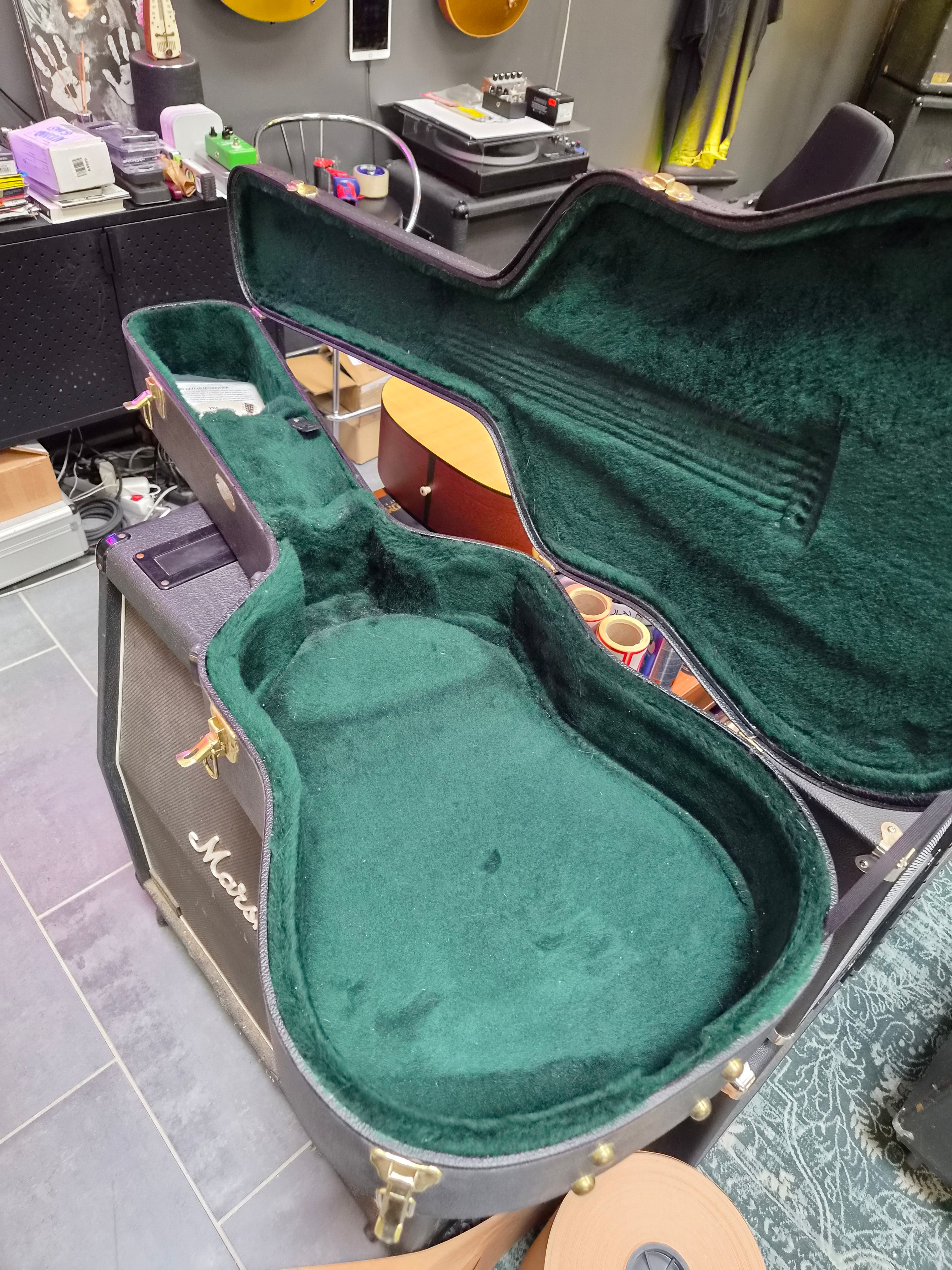 Martin D-16GT