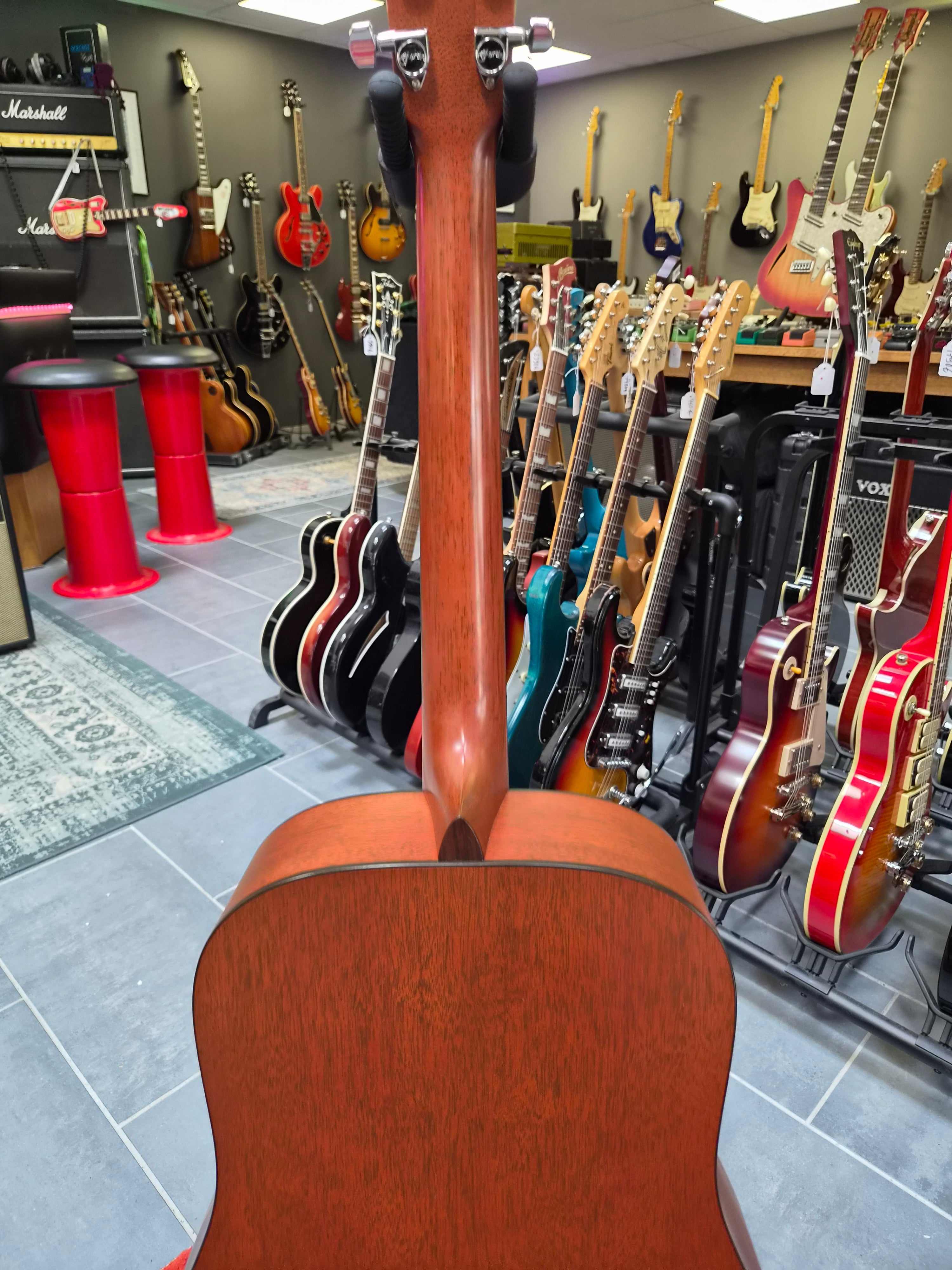 Martin D-16GT