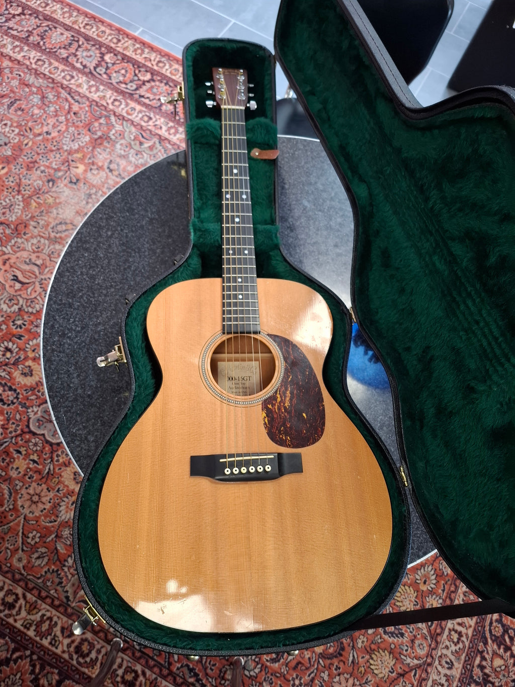 Martin 000-16GT 2006 w/ K&K Pure Pickup