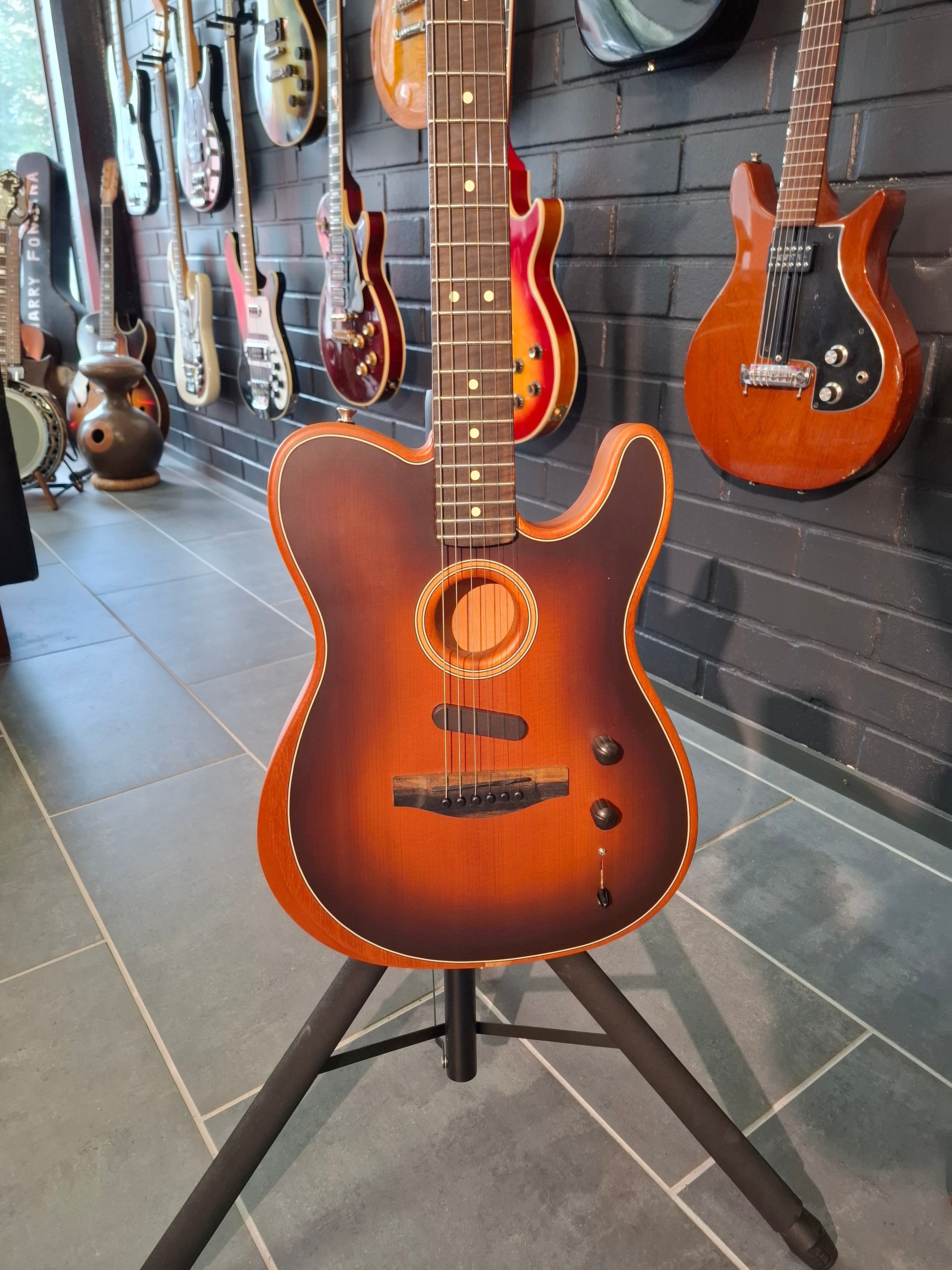 Fender American Acoustasonic Telecaster