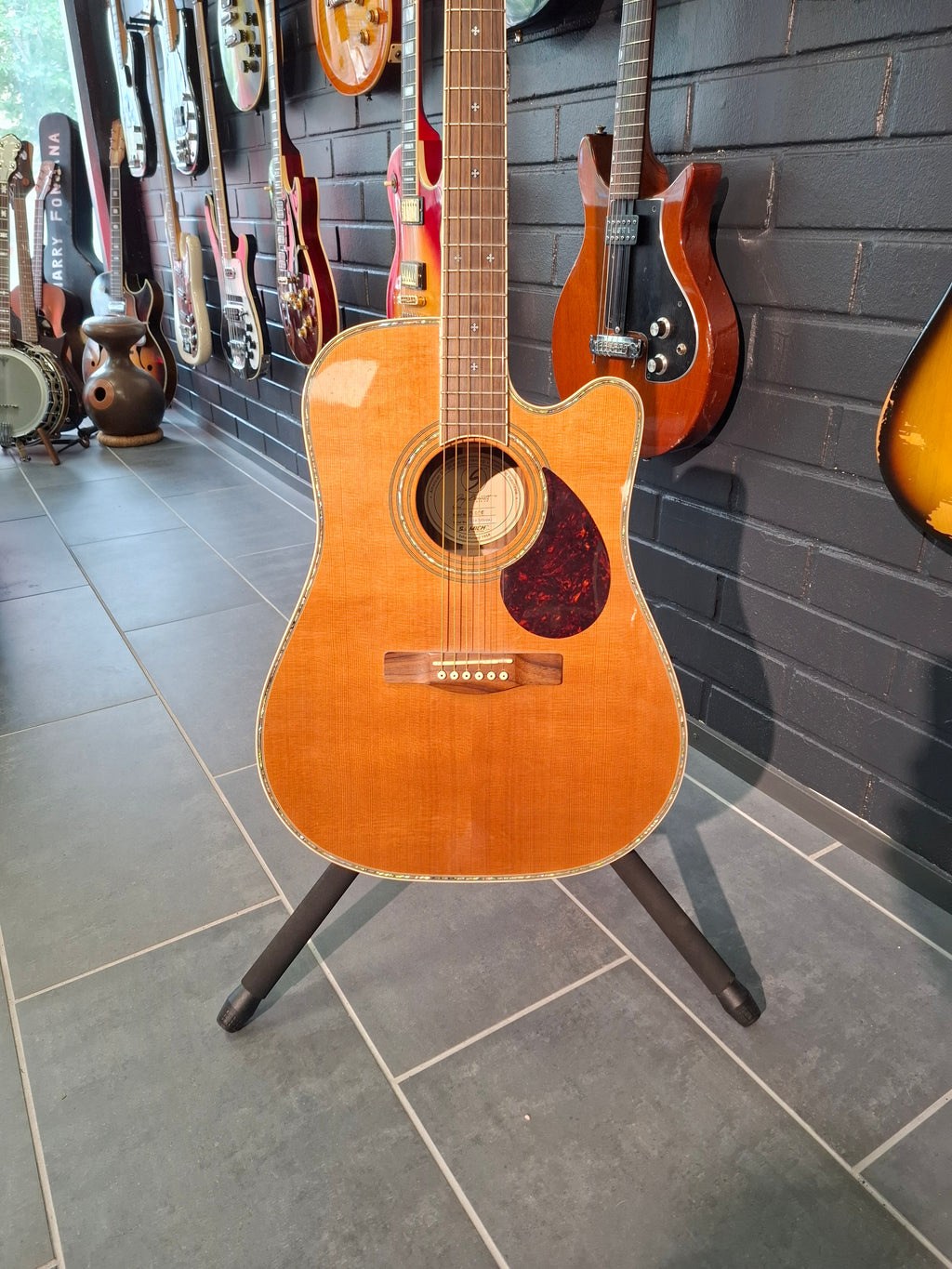 Samick Greg Bennett Design D-8CE