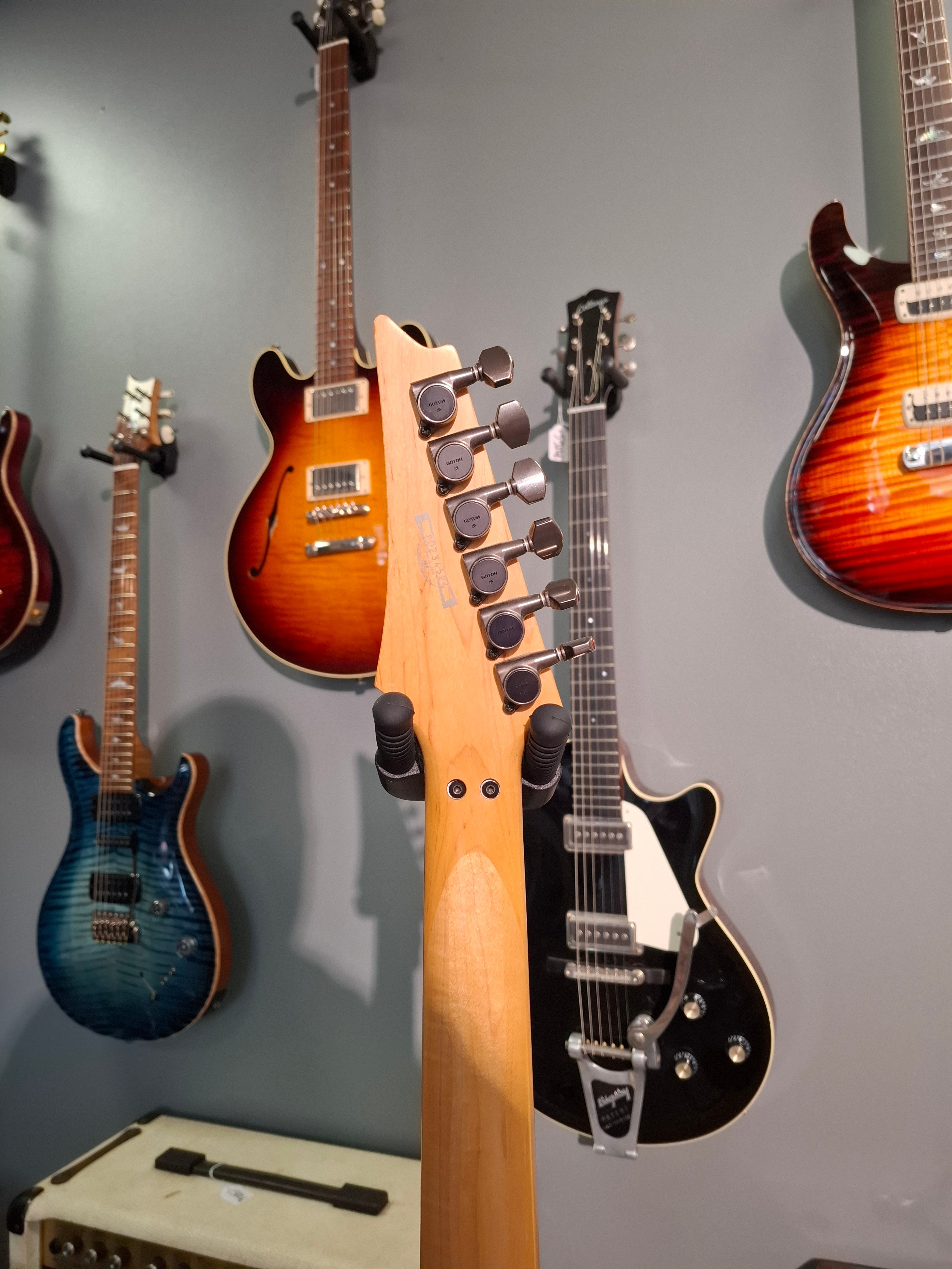 Ibanez RG620QM