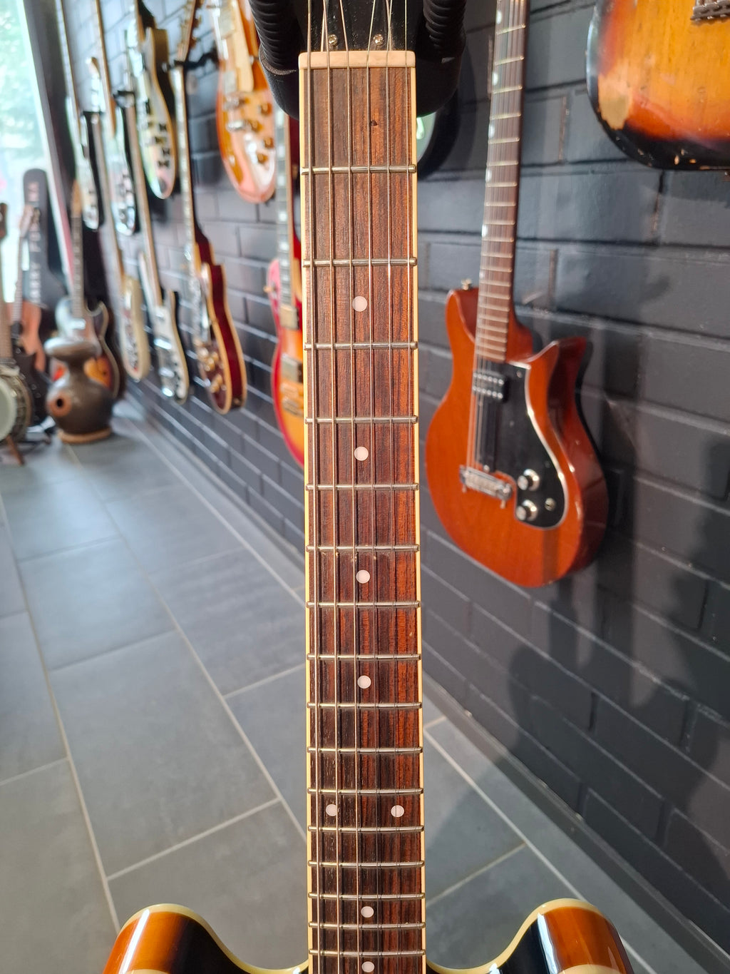 Tokai ES-60