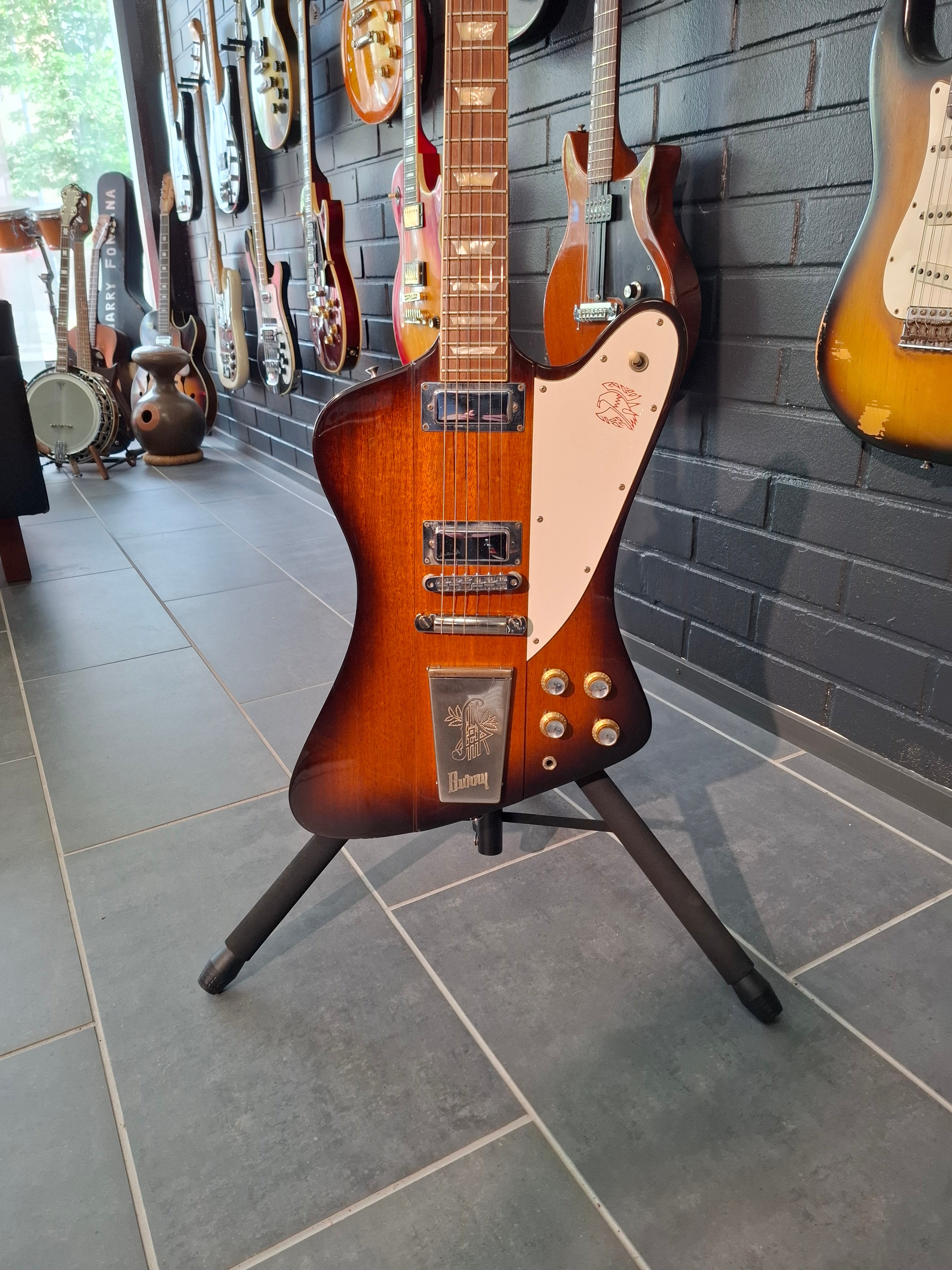 Burny RFB-95 1992 – Tonefest Guitar Gallery