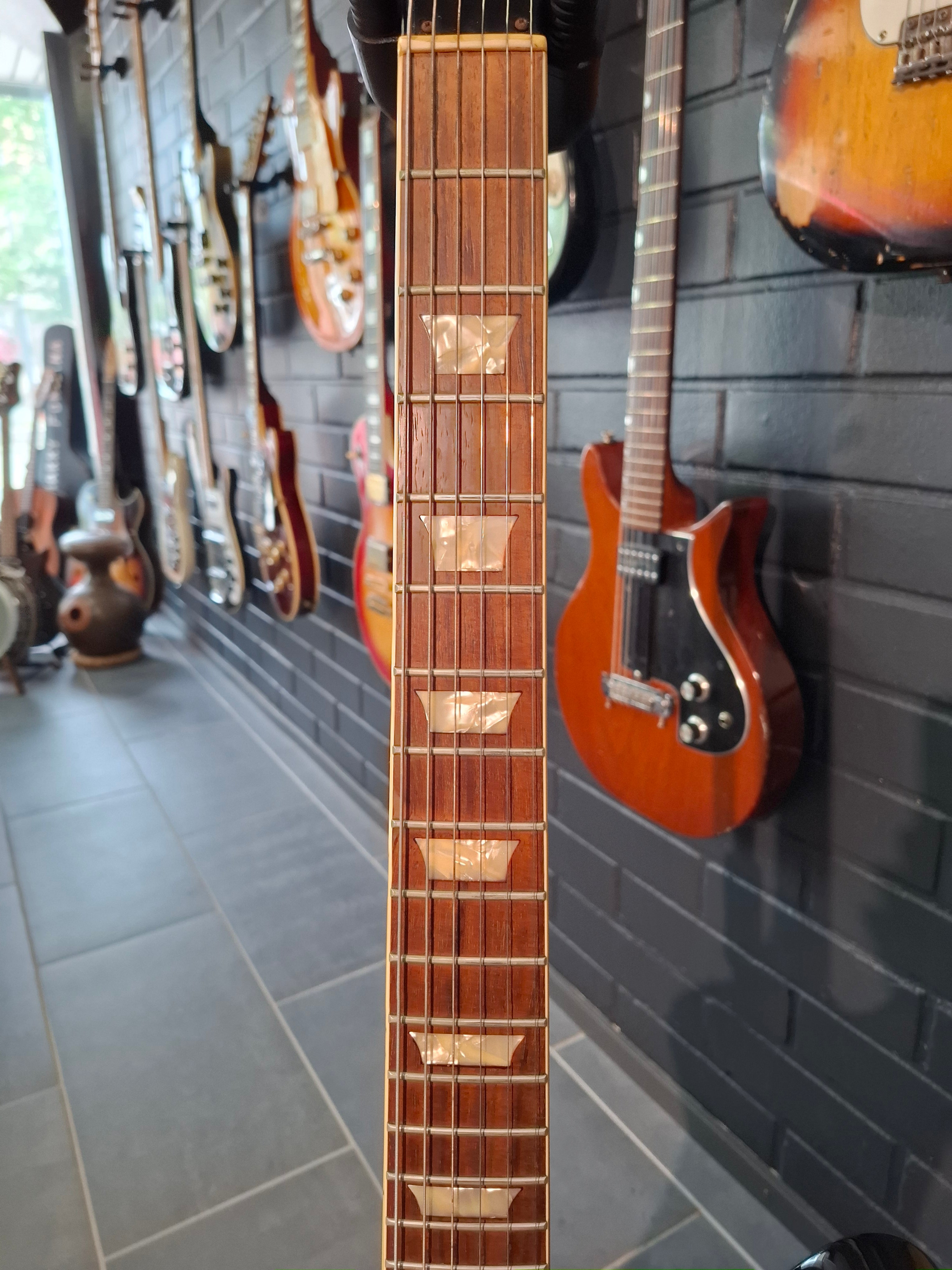 Burny RFB-95 1992 – Tonefest Guitar Gallery
