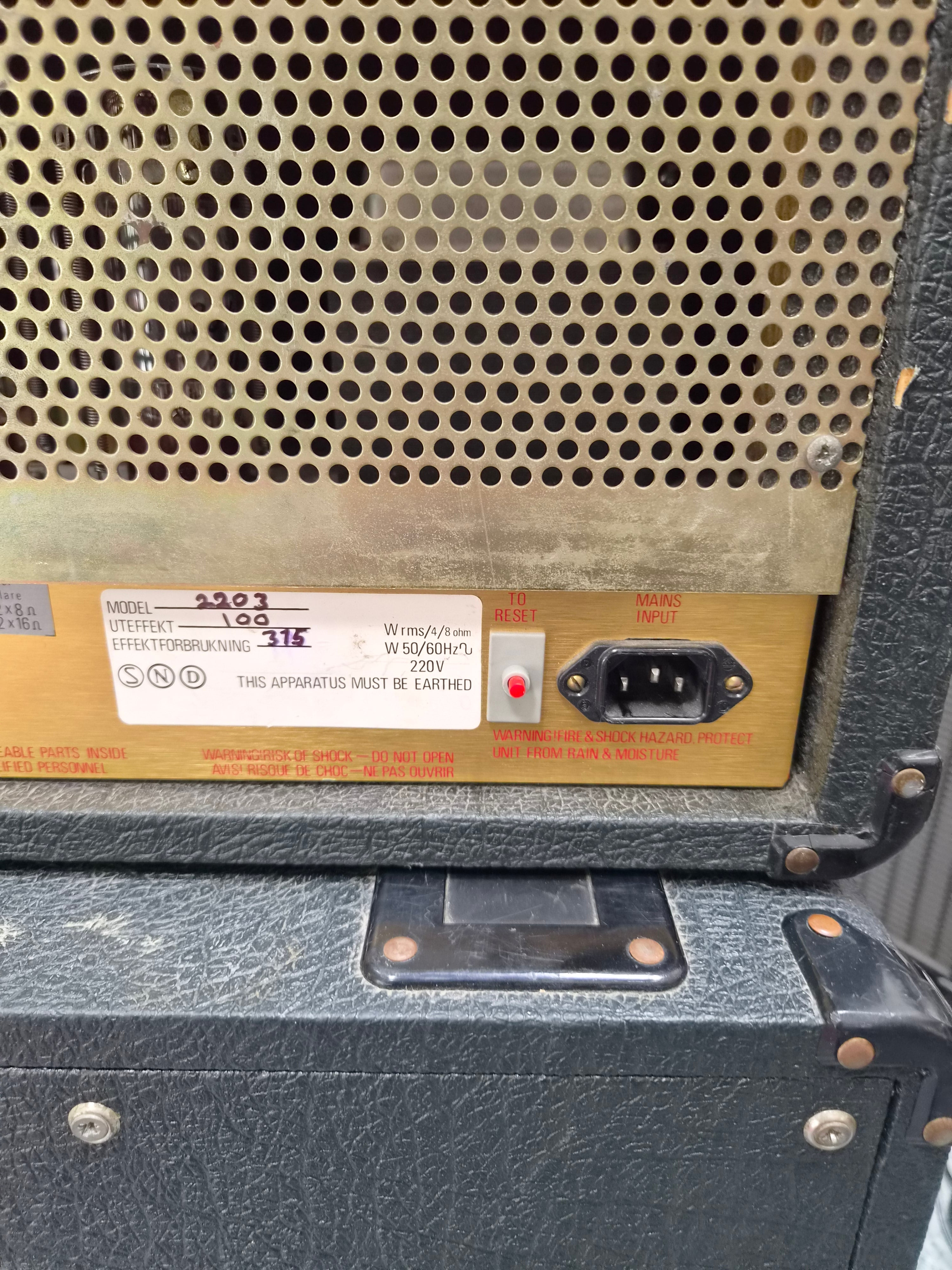 Marshall JCM800 2203 100W 1984