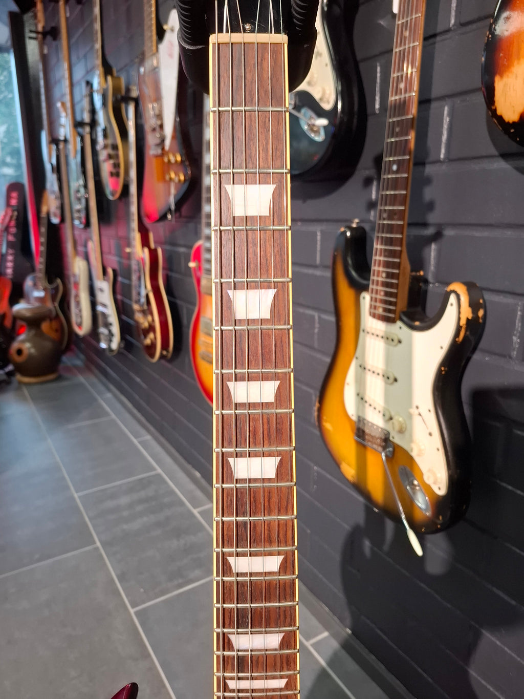 Tokai SG-92 Cherry