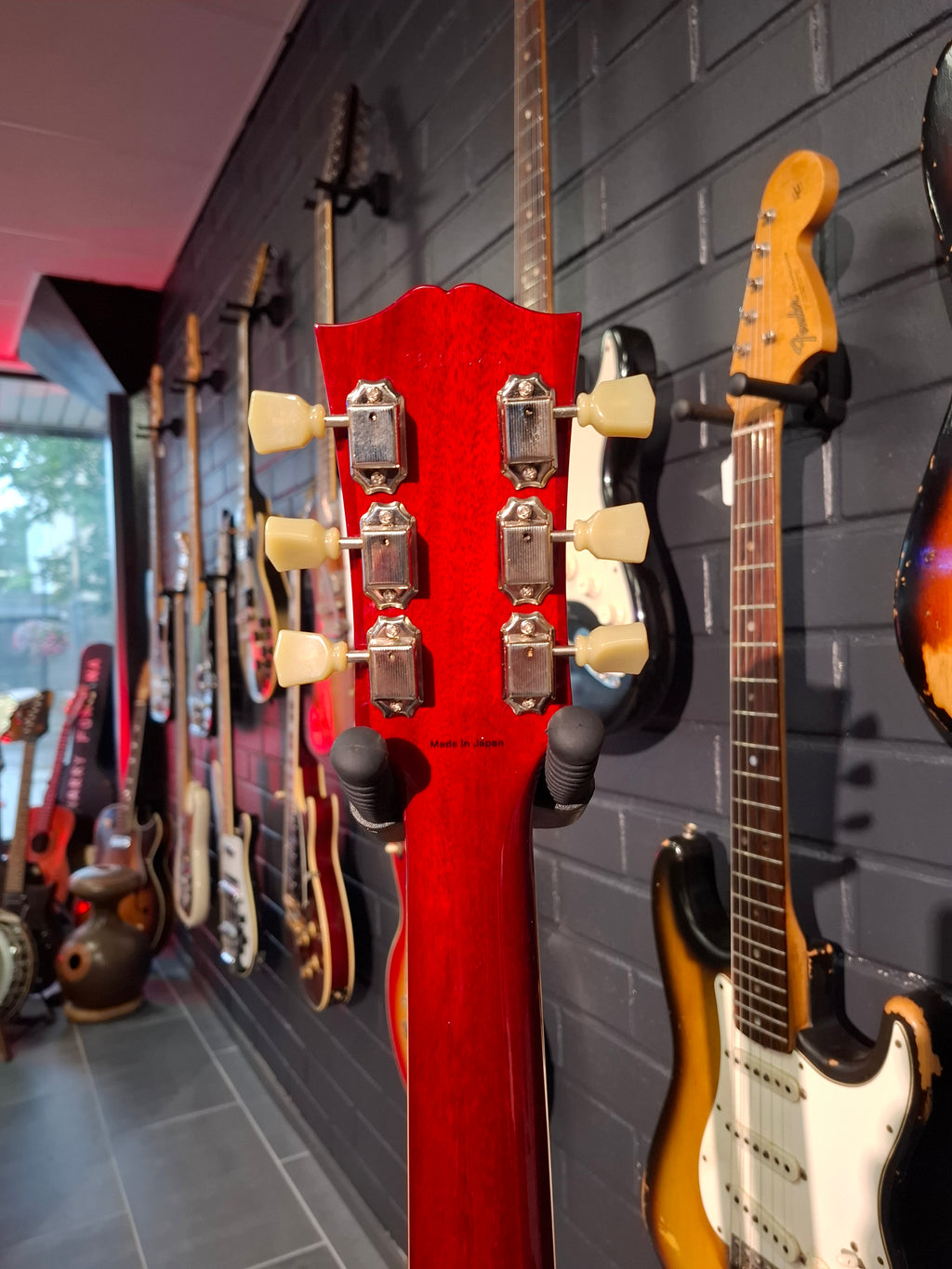 Tokai SG-92 Cherry