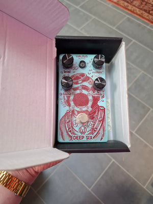 Walrus Audio Deep Six V2