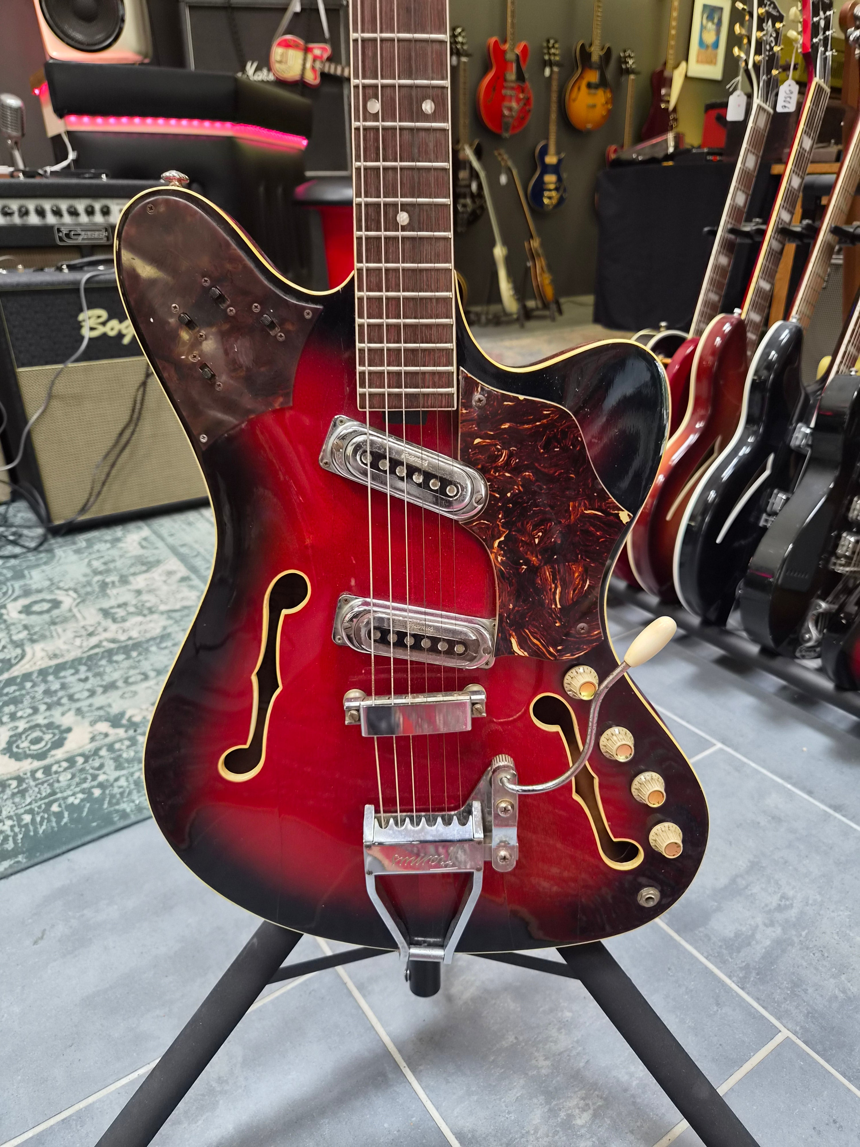 Framus 5m652 Red Burst 1965