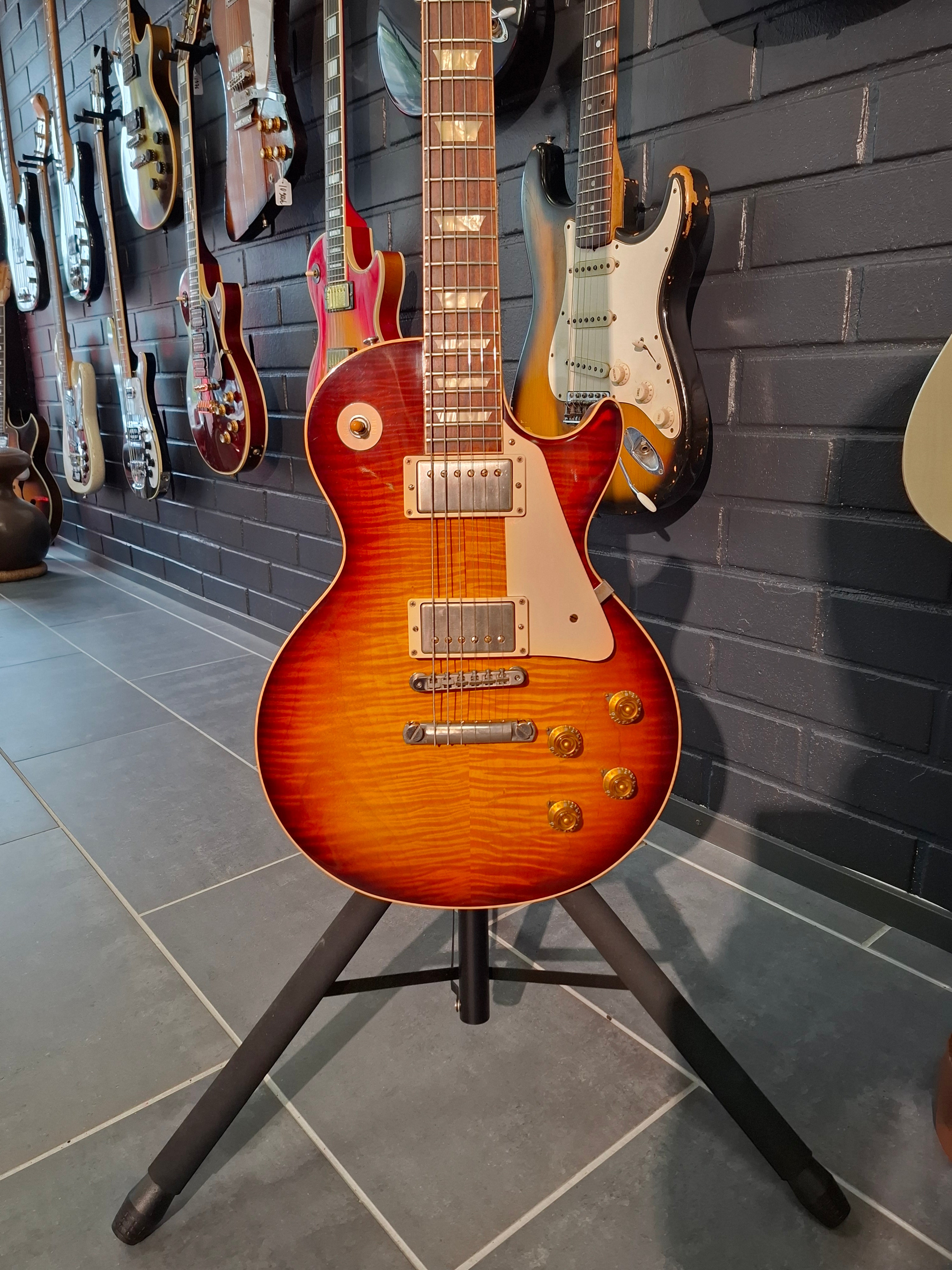 Gibson Custom Shop Les Paul 1959 Reissue R9 VOS Factory Dark Burst 2012
