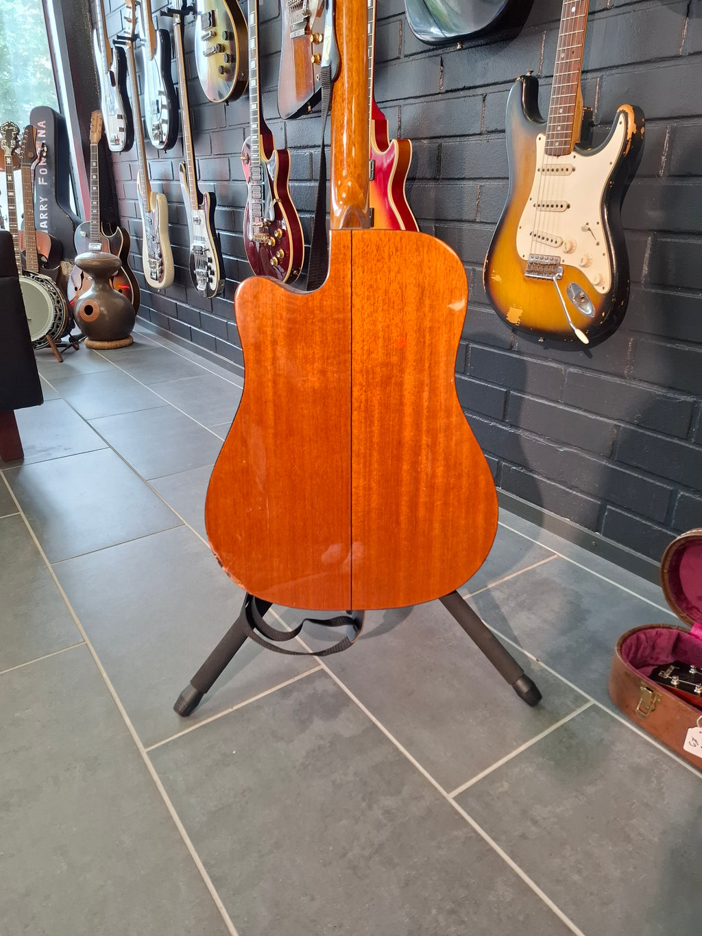 Walden CD550CE