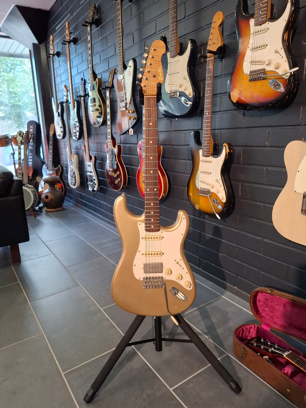 Smitty Custom Classic ST HSS Shoreline Gold