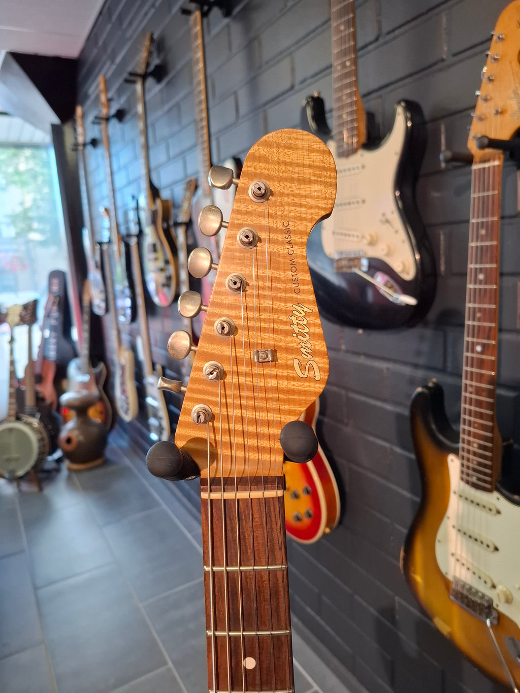 Smitty Custom Classic ST HSS Shoreline Gold