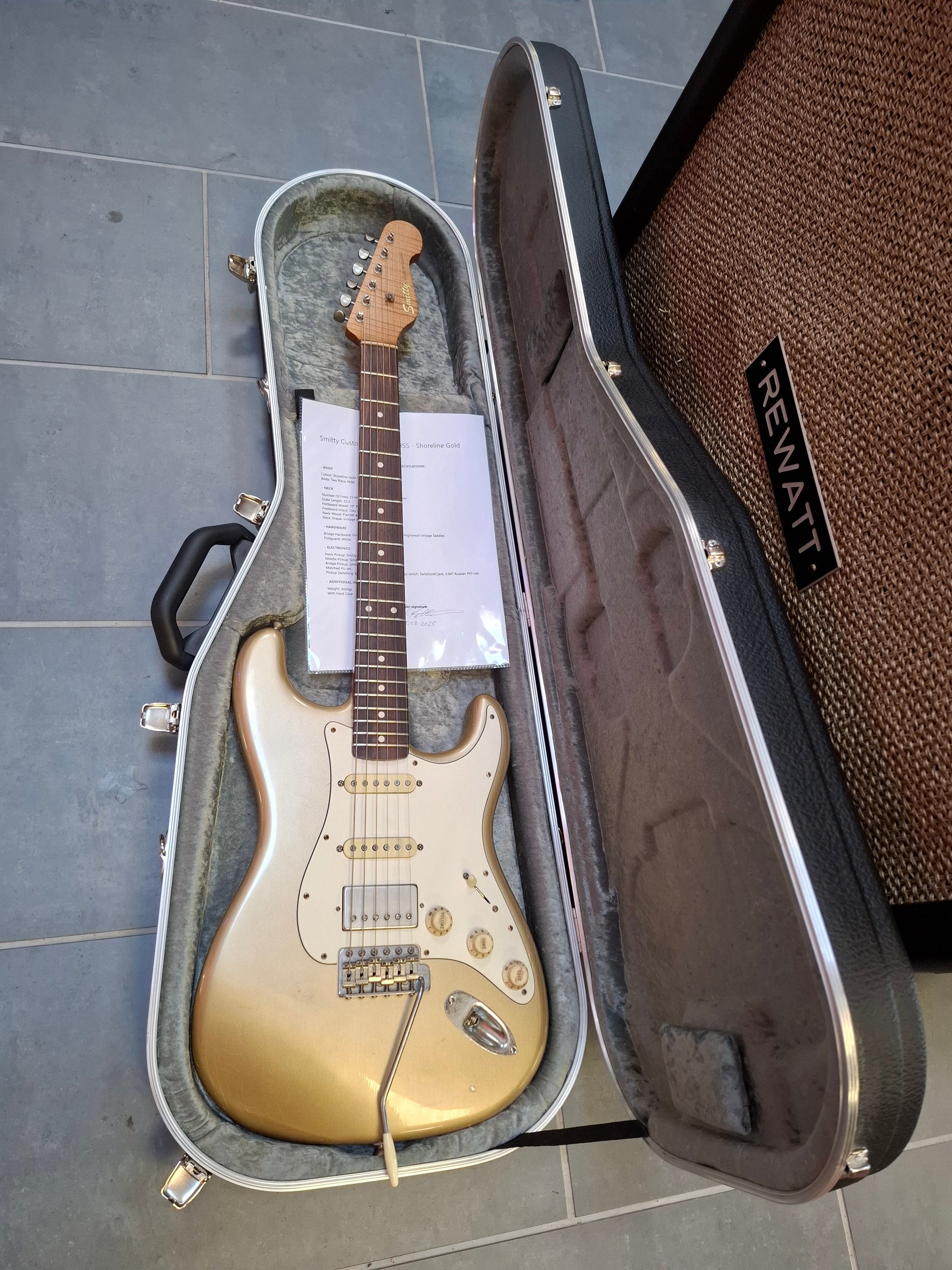 Smitty Custom Classic ST HSS Shoreline Gold